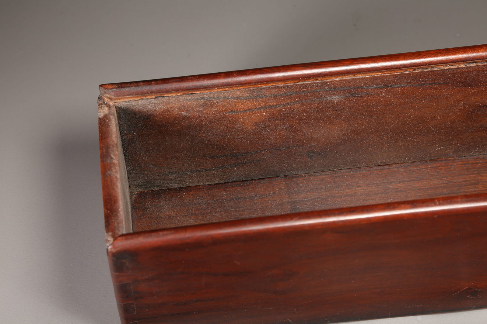 A HUANGHUALI RECTANGULAR LIDDED BOX - 6