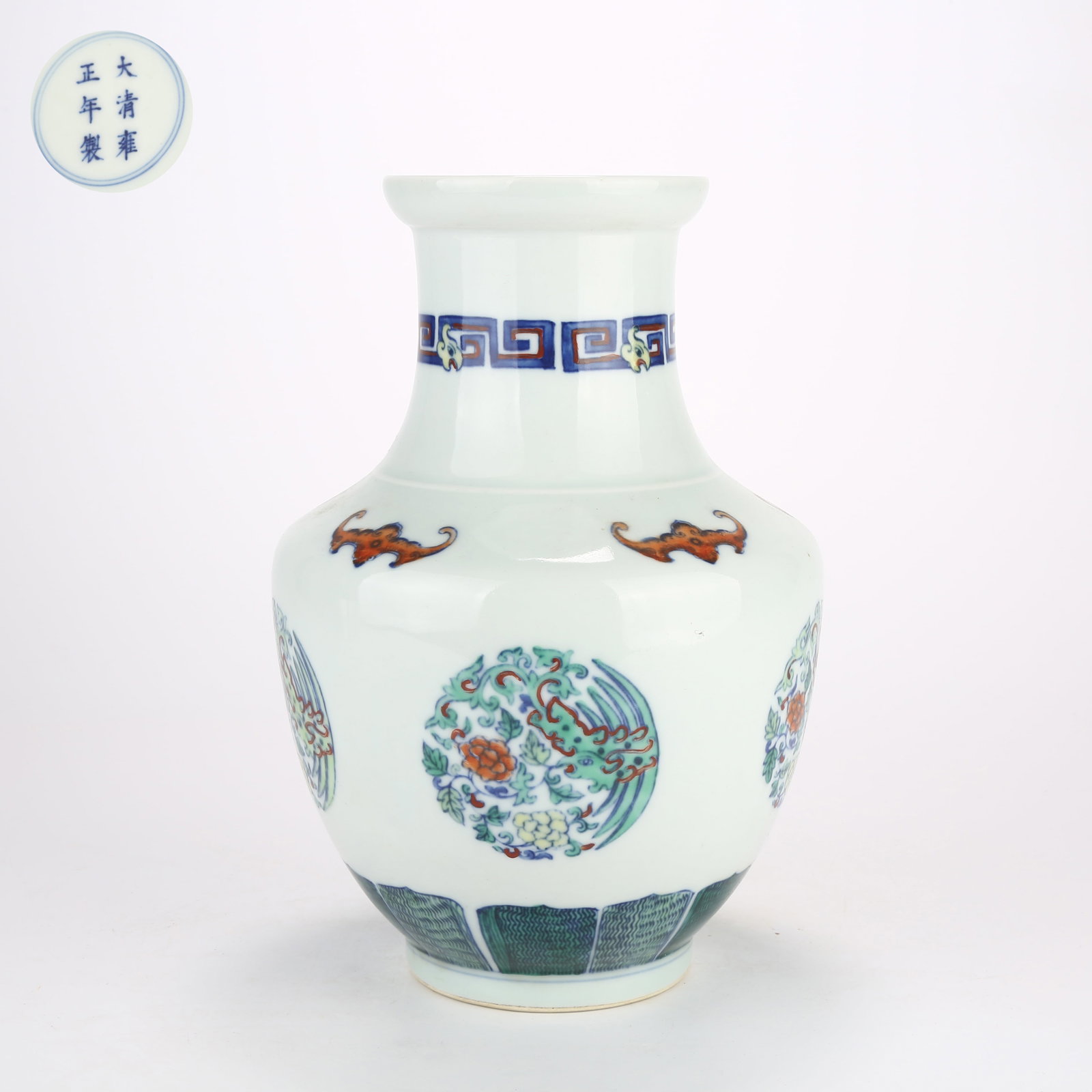 A DOUCAI PHOENIX MOTIF ZUN VASE WITH FLARED MOUTH (1 of 10)