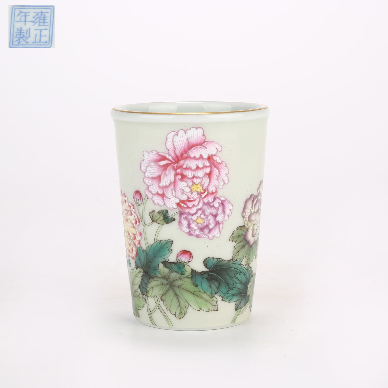 A ENAMELLED CUP WITH FLORAL DESIGN (1 of 9)