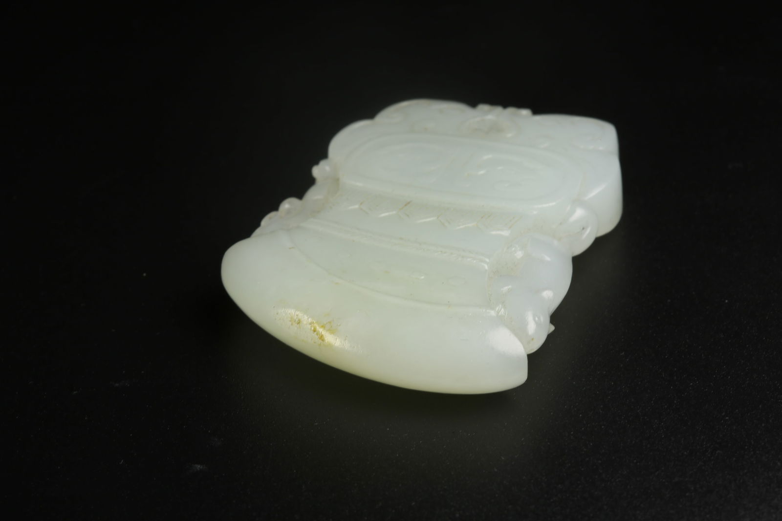 A HETIAN JADE BEAST PATTERN AXE - 7