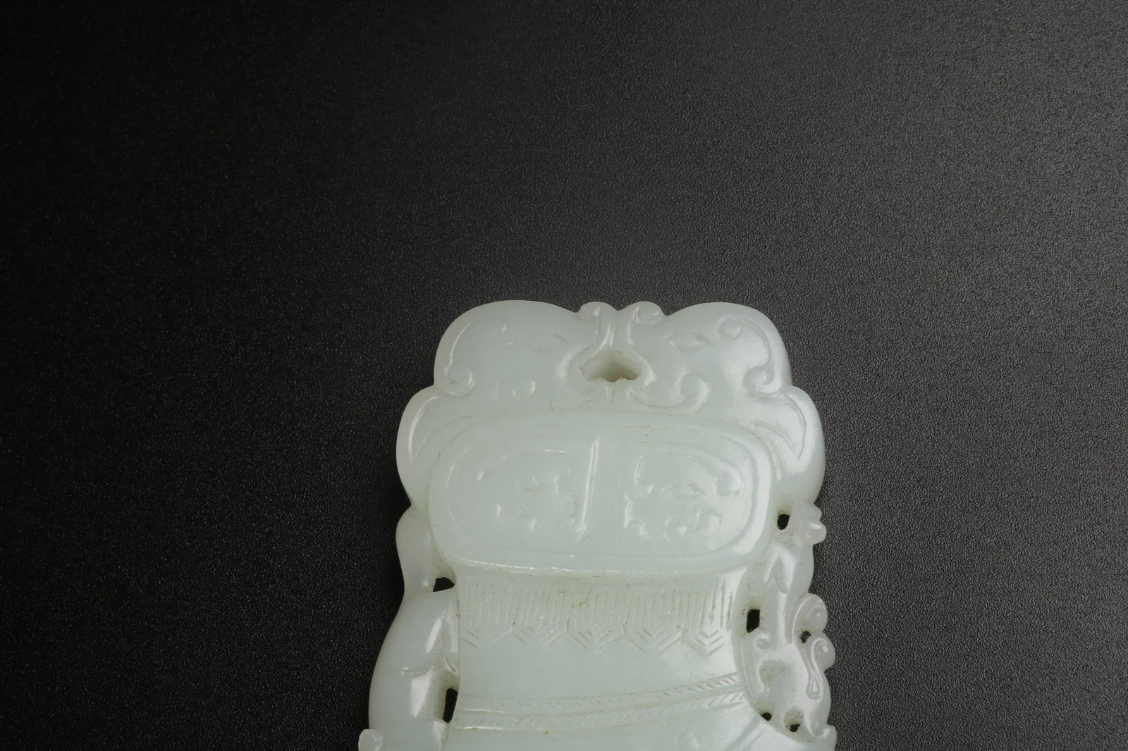 A HETIAN JADE BEAST PATTERN AXE - 8