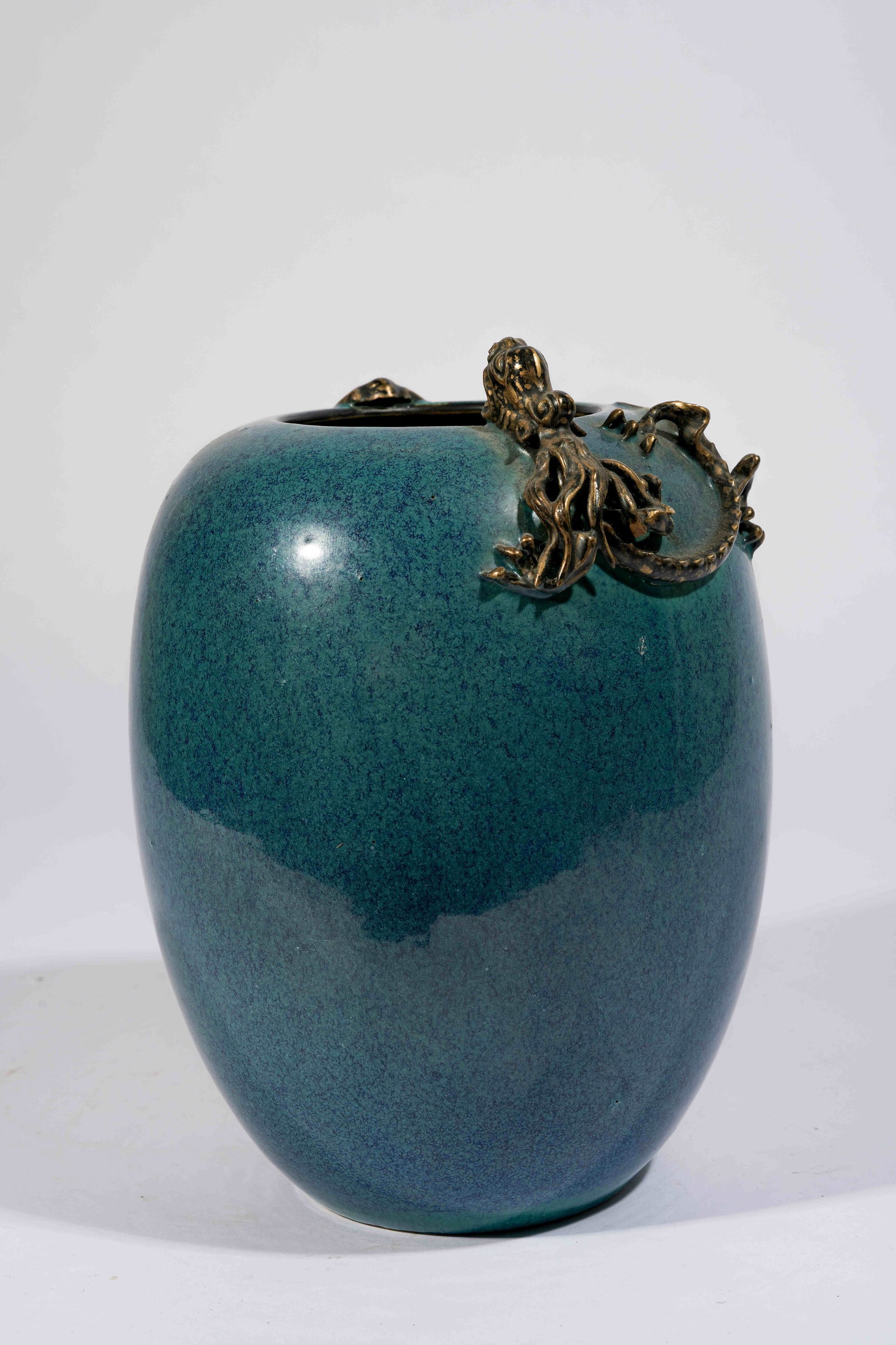 A JUN WARE DRAGON-PATTERNED WINTER MELON JAR - 4