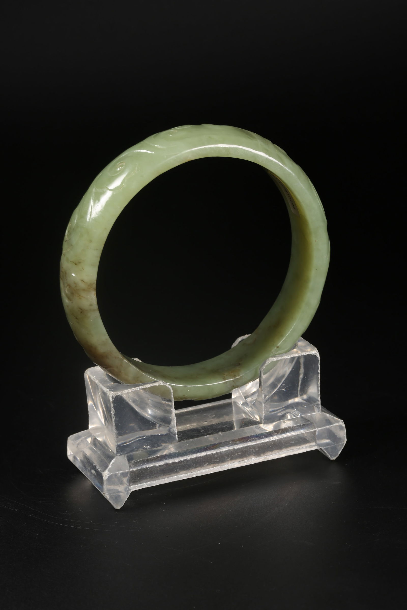 A HETIAN JADE BRACELET WITH SCROLL CLOUD PATTERN - 6