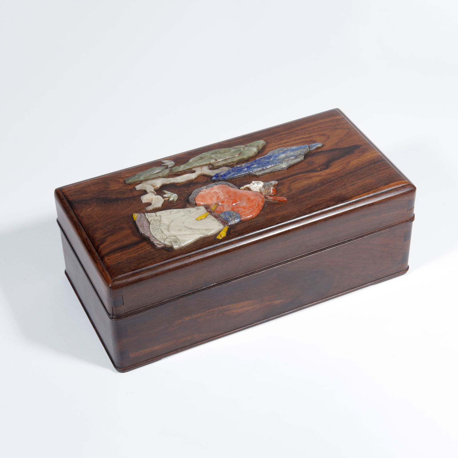 A BOXWOOD CARVING HUNDRED-TREASURE INLAID COVERED BOX (1 of 9)
