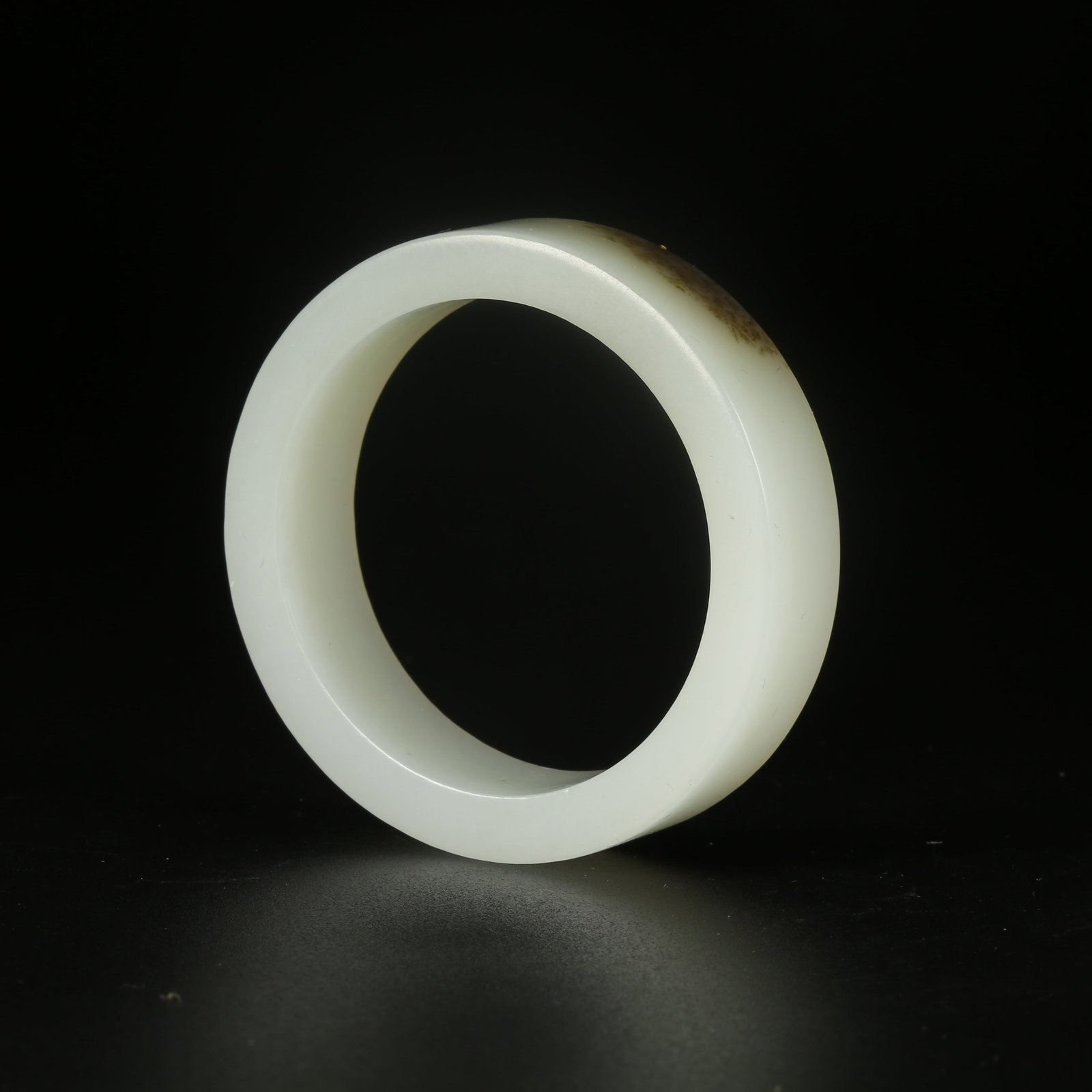 A HETIAN JADE RING (1 of 9)