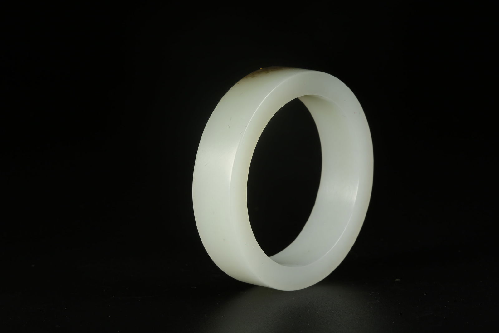 A HETIAN JADE RING - 4