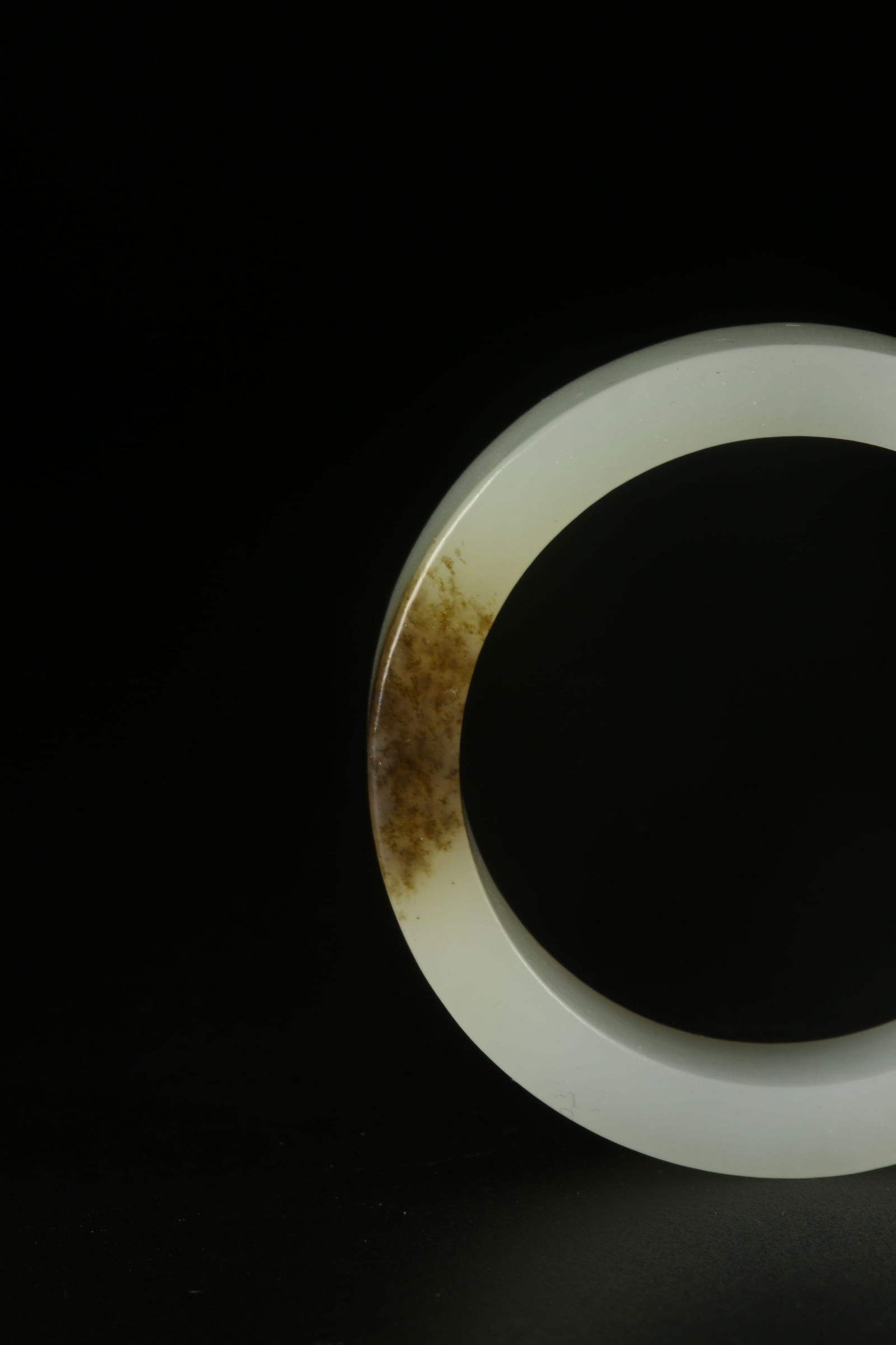 A HETIAN JADE RING - 6