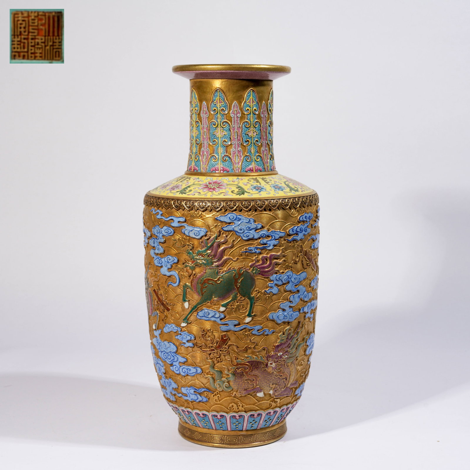 A CARVED PORCELAIN FAMILLE ROSE MALLET-SHAPED VASE WITH QILIN AND BOOK MOTIF (1 of 9)