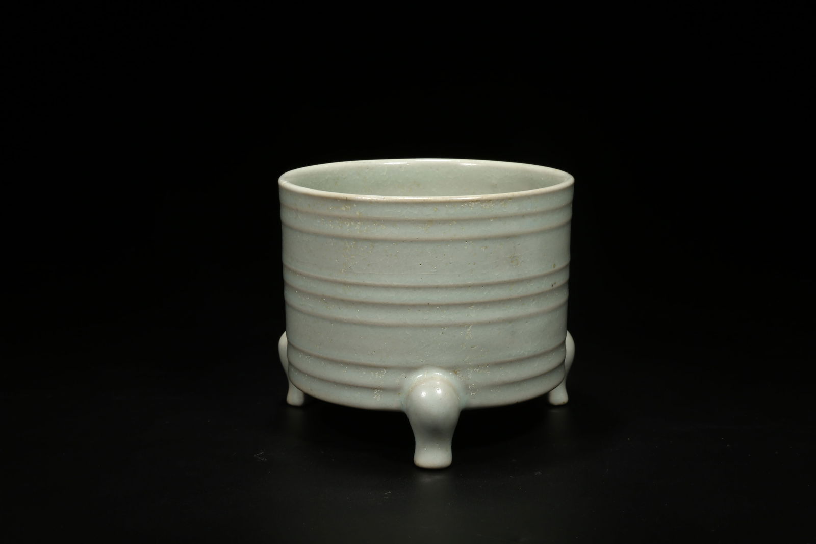 A RU-TYPE TRIPOD CYLINDRICAL CENSER WITH STRING PATTERN - 3