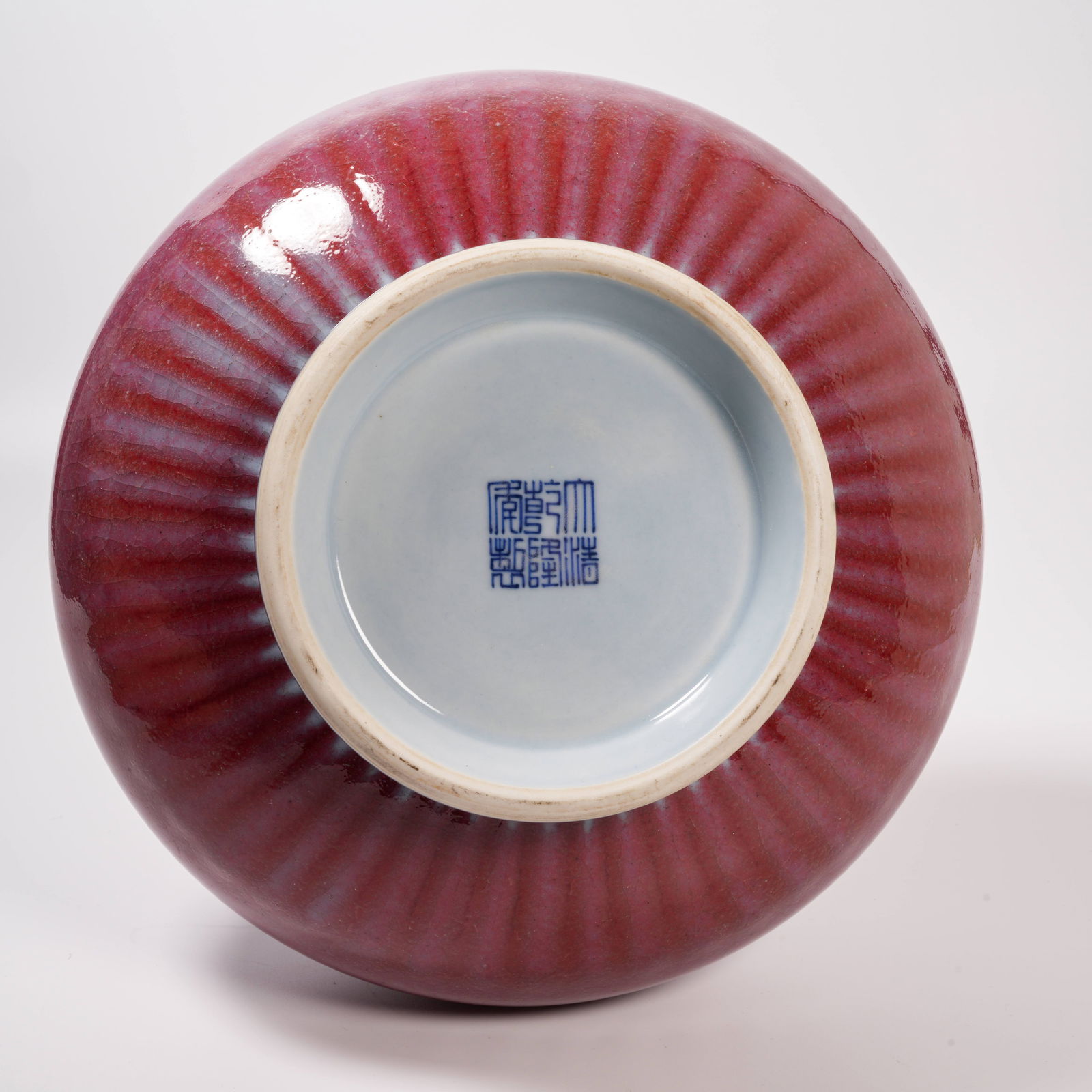 A FLAMBÉ-GLAZED LONG-NECK VASE WITH STRING PATTERN - 9