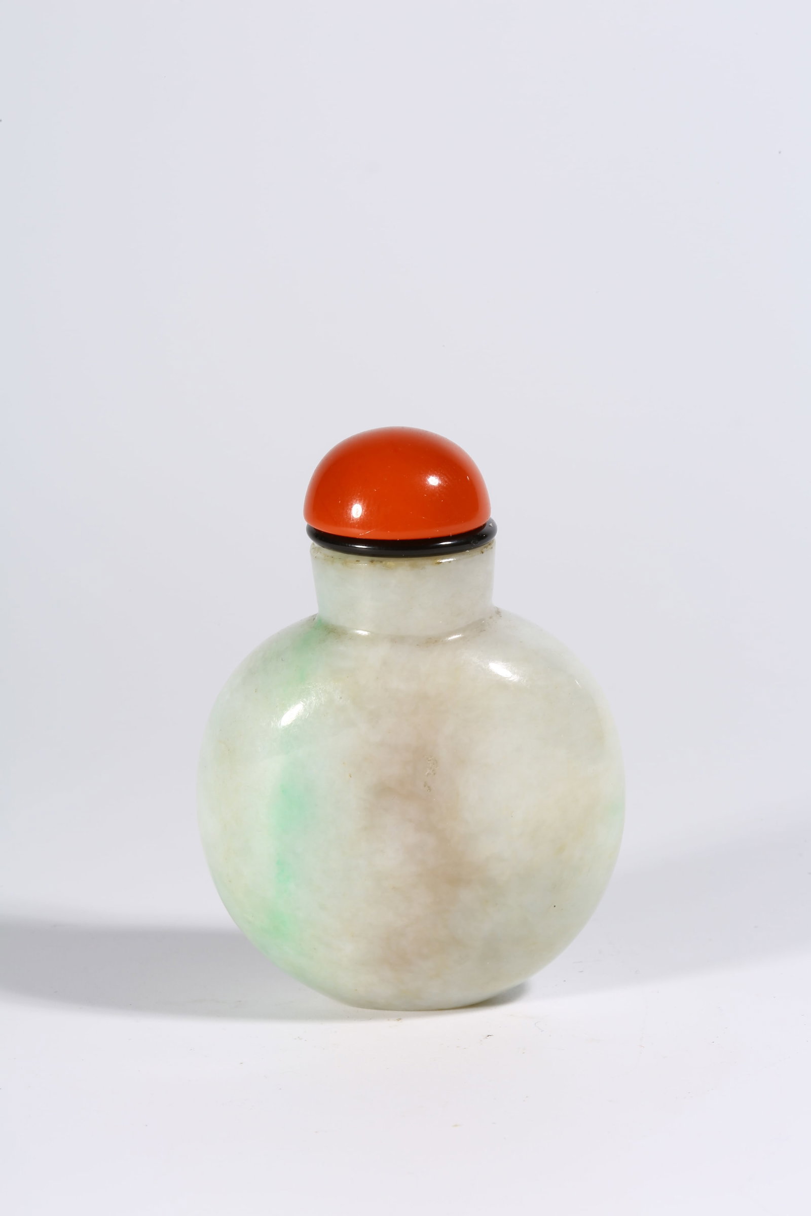 A JADEITE SNUFF BOTTLE - 5