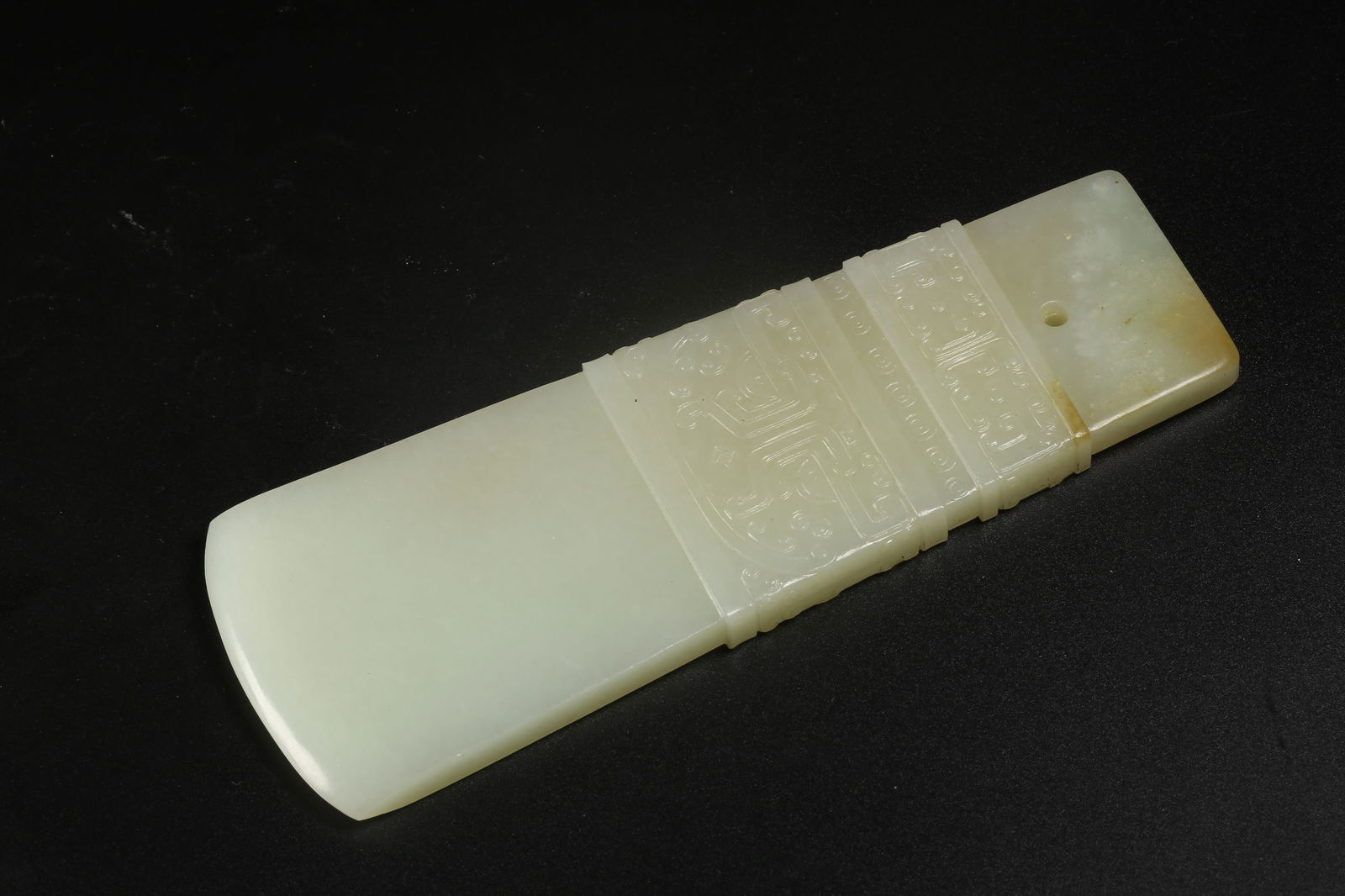 A HETIAN JADE BEAST-FACE PATTERN AXE - 9