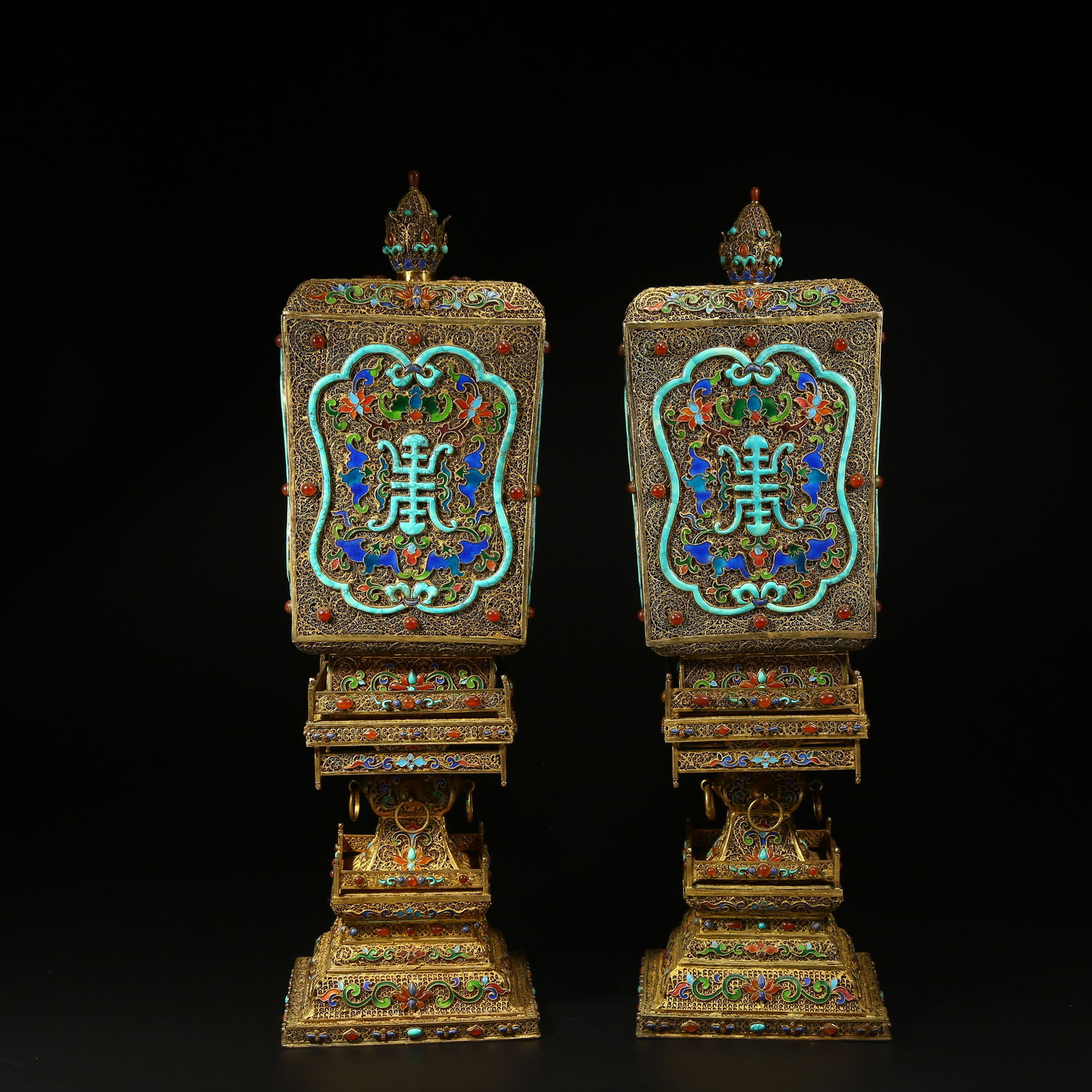 A SET OF GILT SILVER FILIGREE PALACE LANTERNS INLAID WITH GEMS (1 of 10)