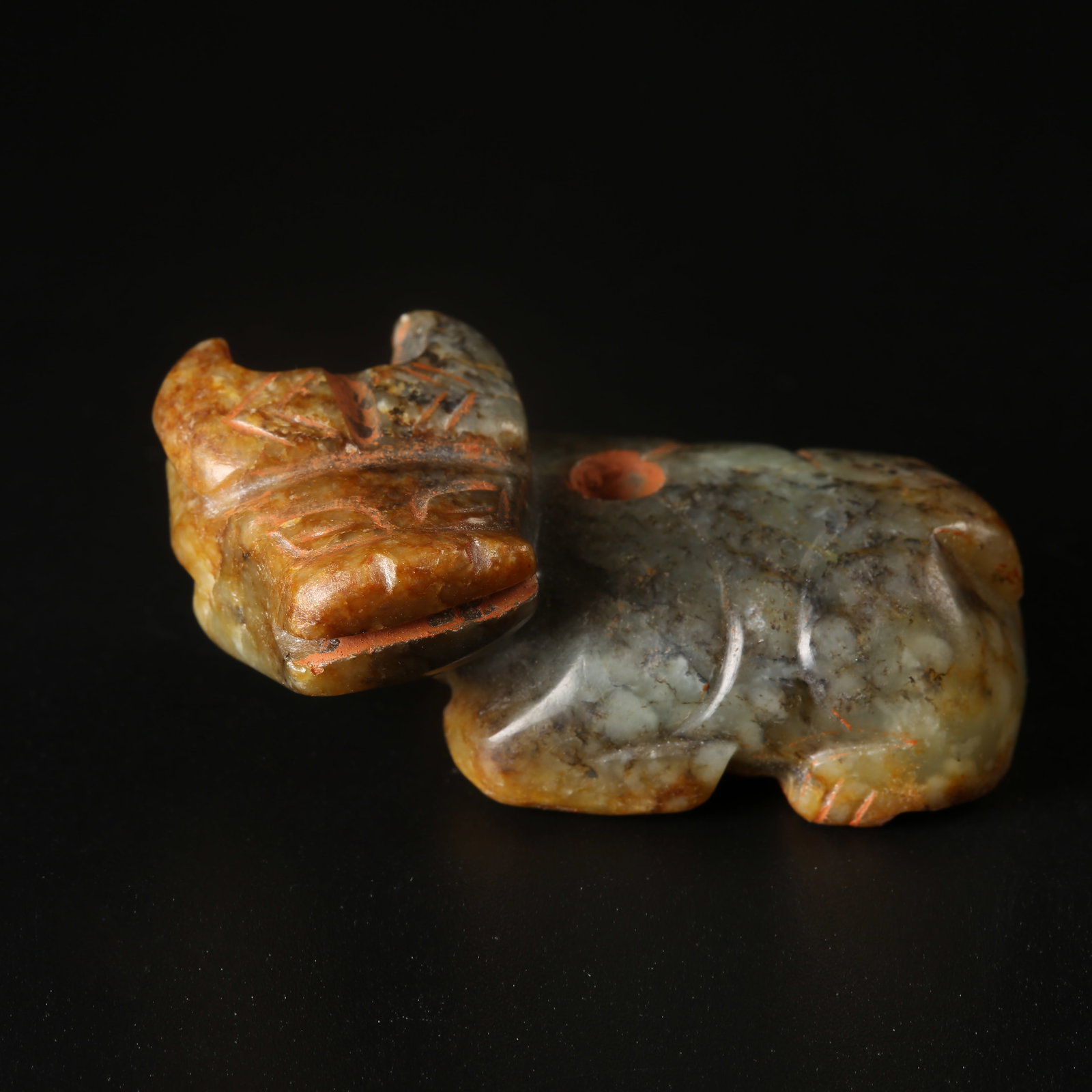 A ARCHAIC JADE RECUMBENT OX (1 of 8)