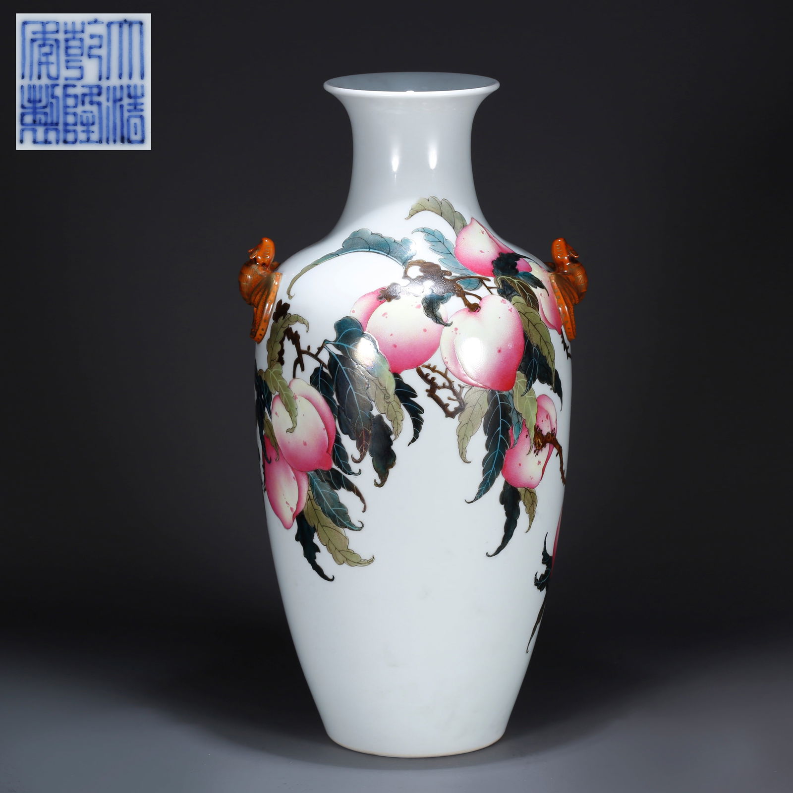 A FAMILLE ROSE APPRECIATION VASE WITH LONGEVITY PEACH DESIGN (1 of 9)