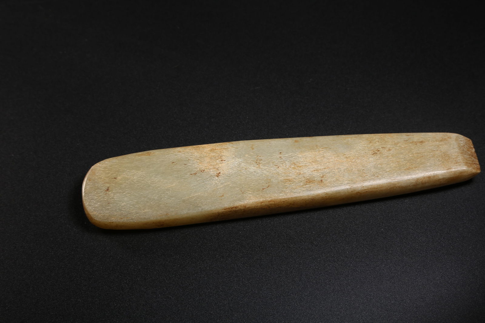 A ARCHAIC JADE AXE - 6