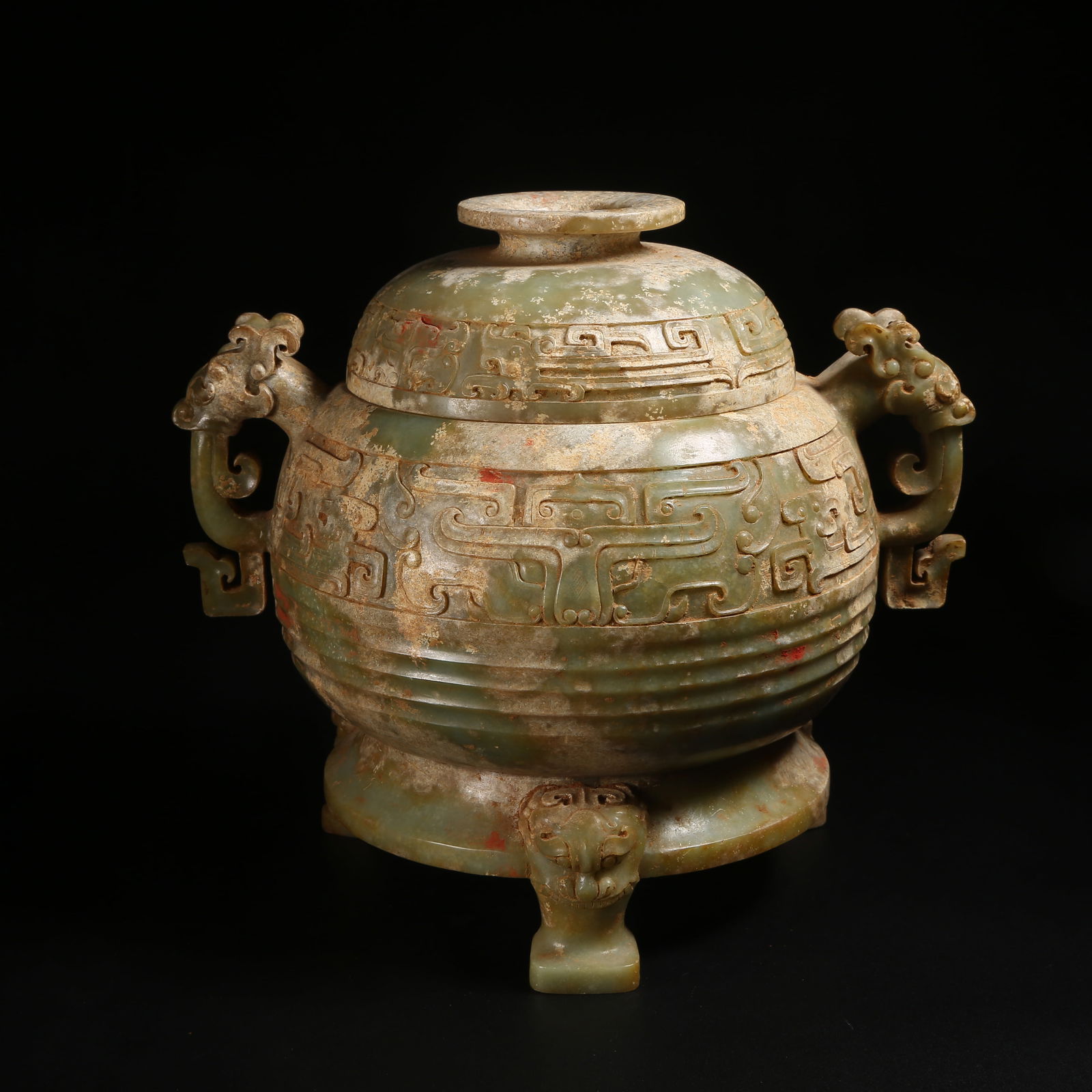 A ARCHAIC JADE GUI RITUAL FOOD CONTAINER WITH BEAST-FACE MOTIFS: Archaic jade gui ritual food container with beast-face motifs