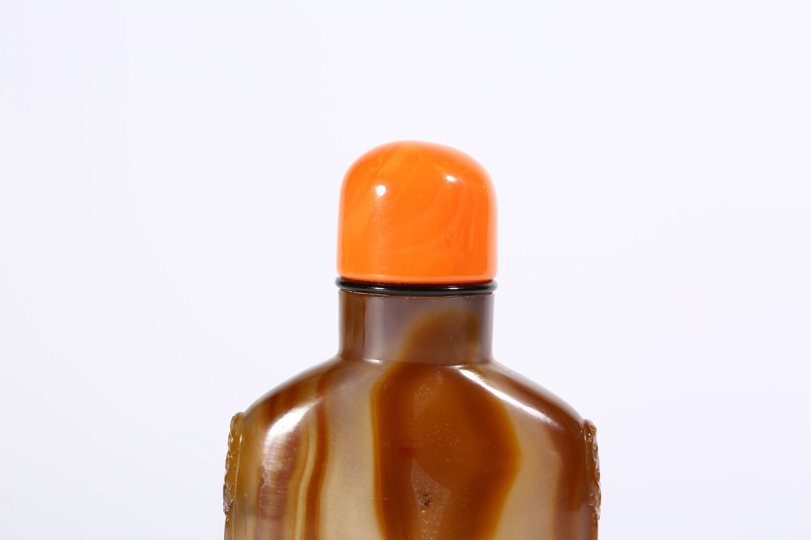 A AGATE SNUFF BOTTLE - 2