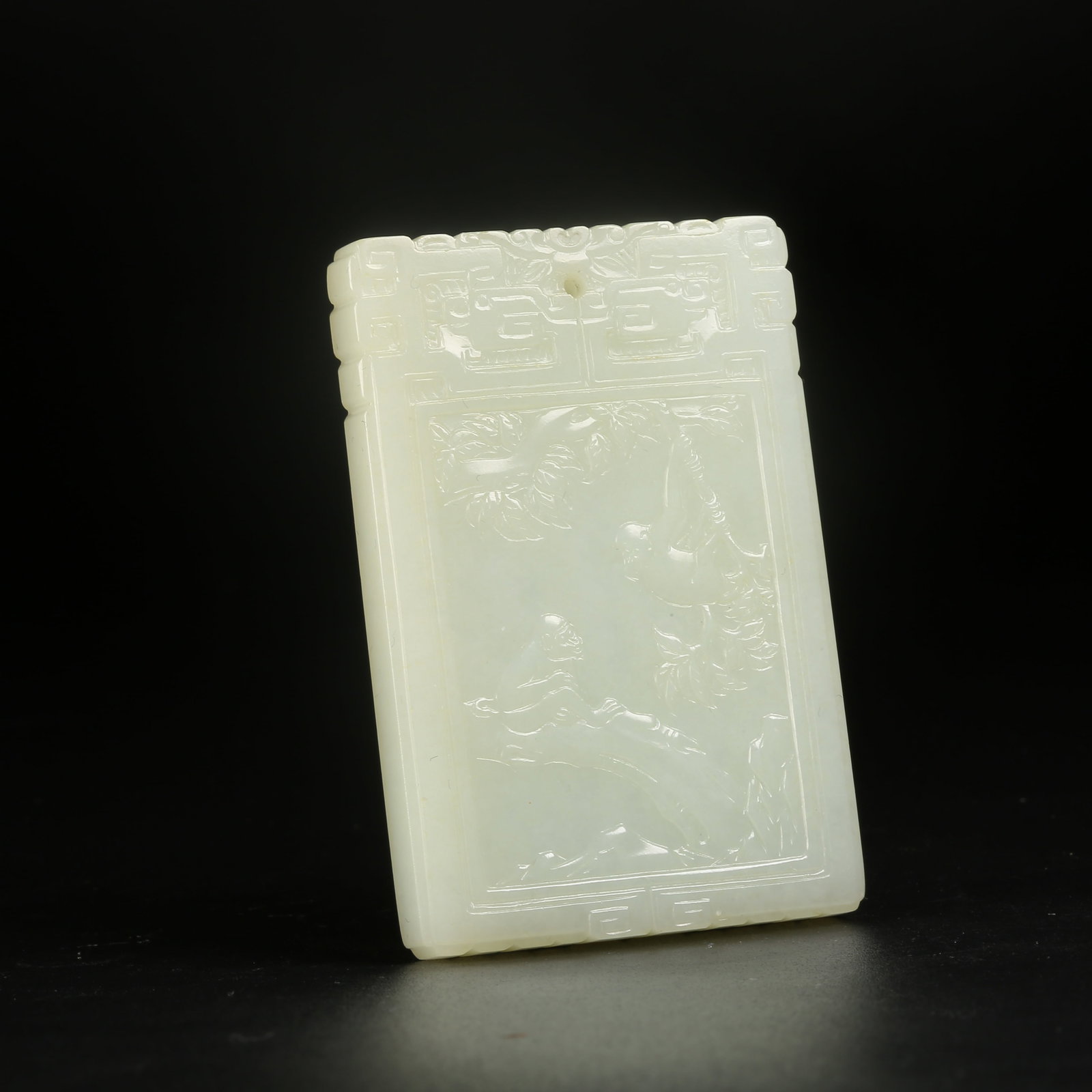 A HETIAN JADE MONKEY OFFERING LONGEVITY PLAQUE: Hetian Jade Monkey Offering Longevity Plaque