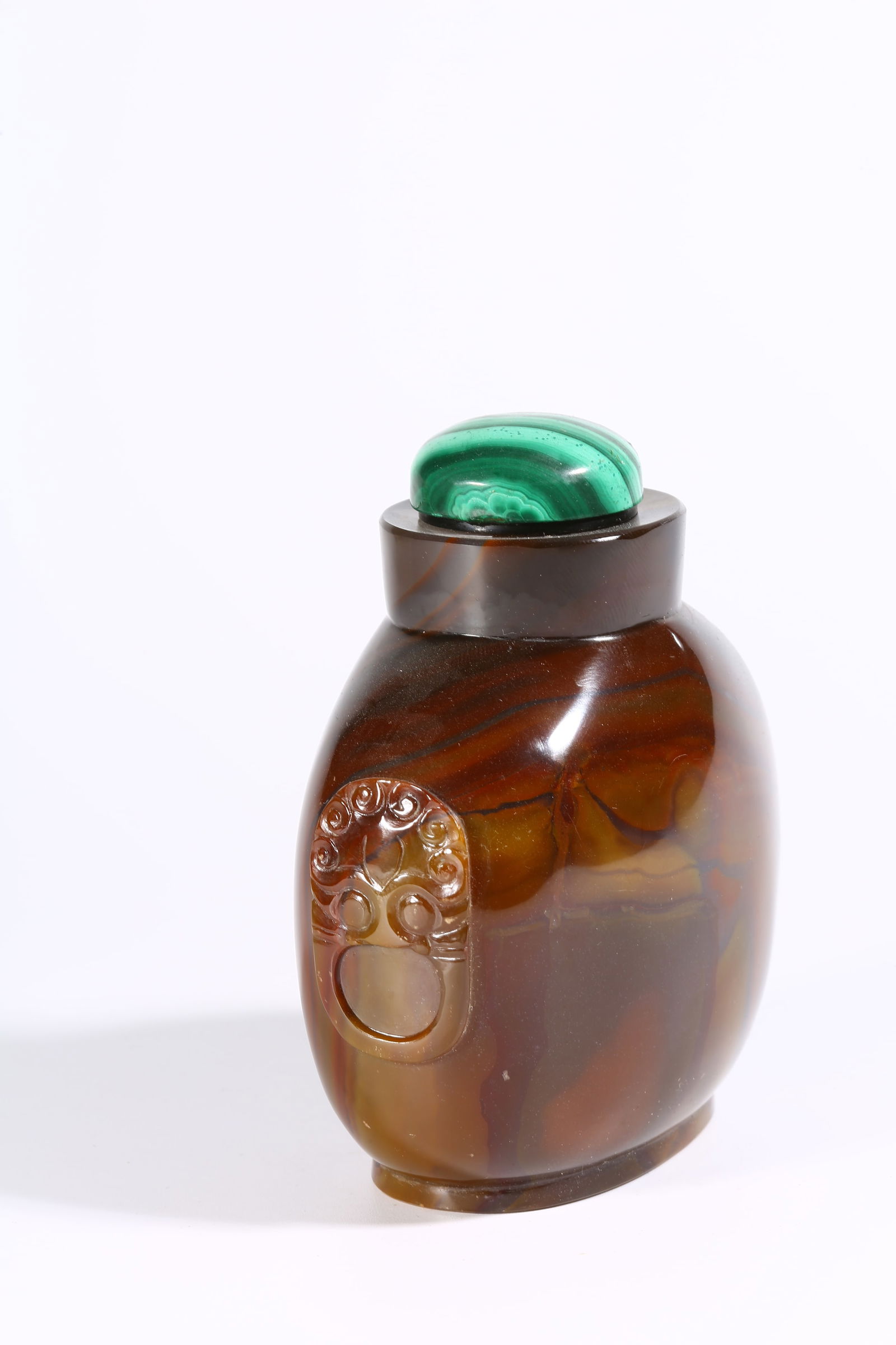 A LARGE AGATE SNUFF BOTTLE - 5