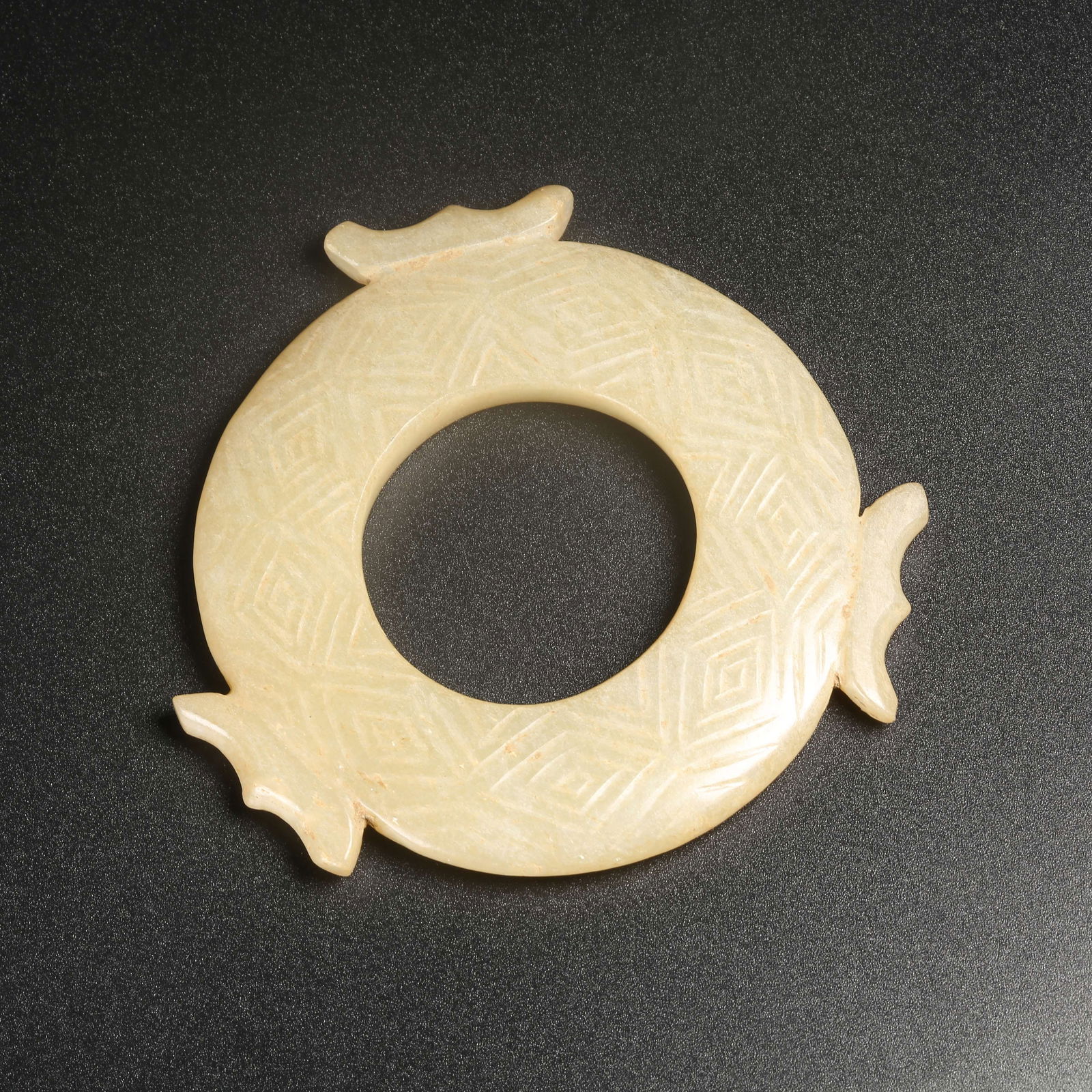 A ARCHAIC JADE BI DISC WITH RAISED BORDER (1 of 9)