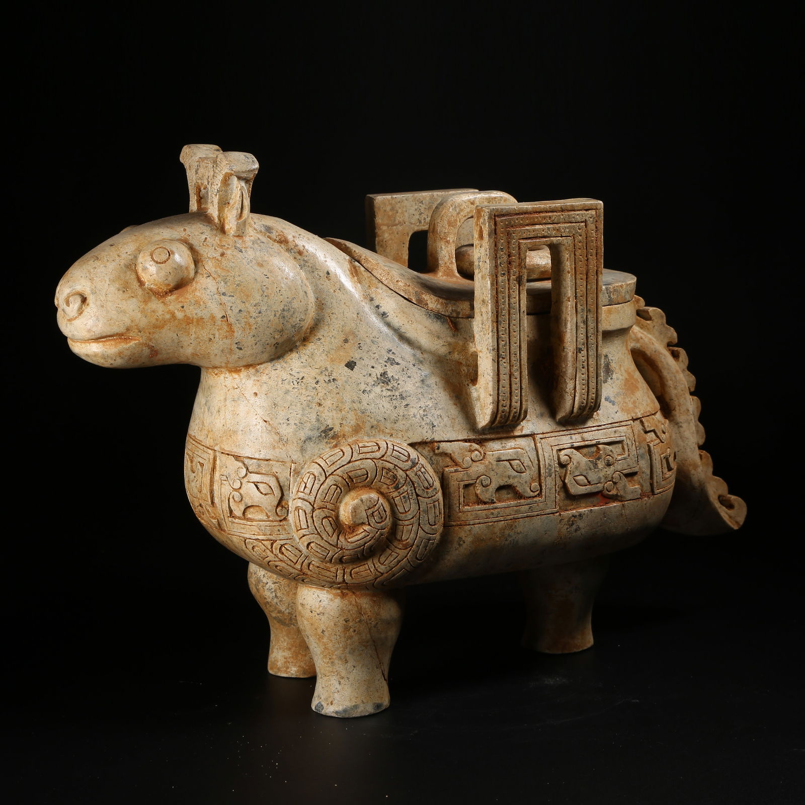 A ARCHAIC JADE SACRIFICIAL ZUN (1 of 10)