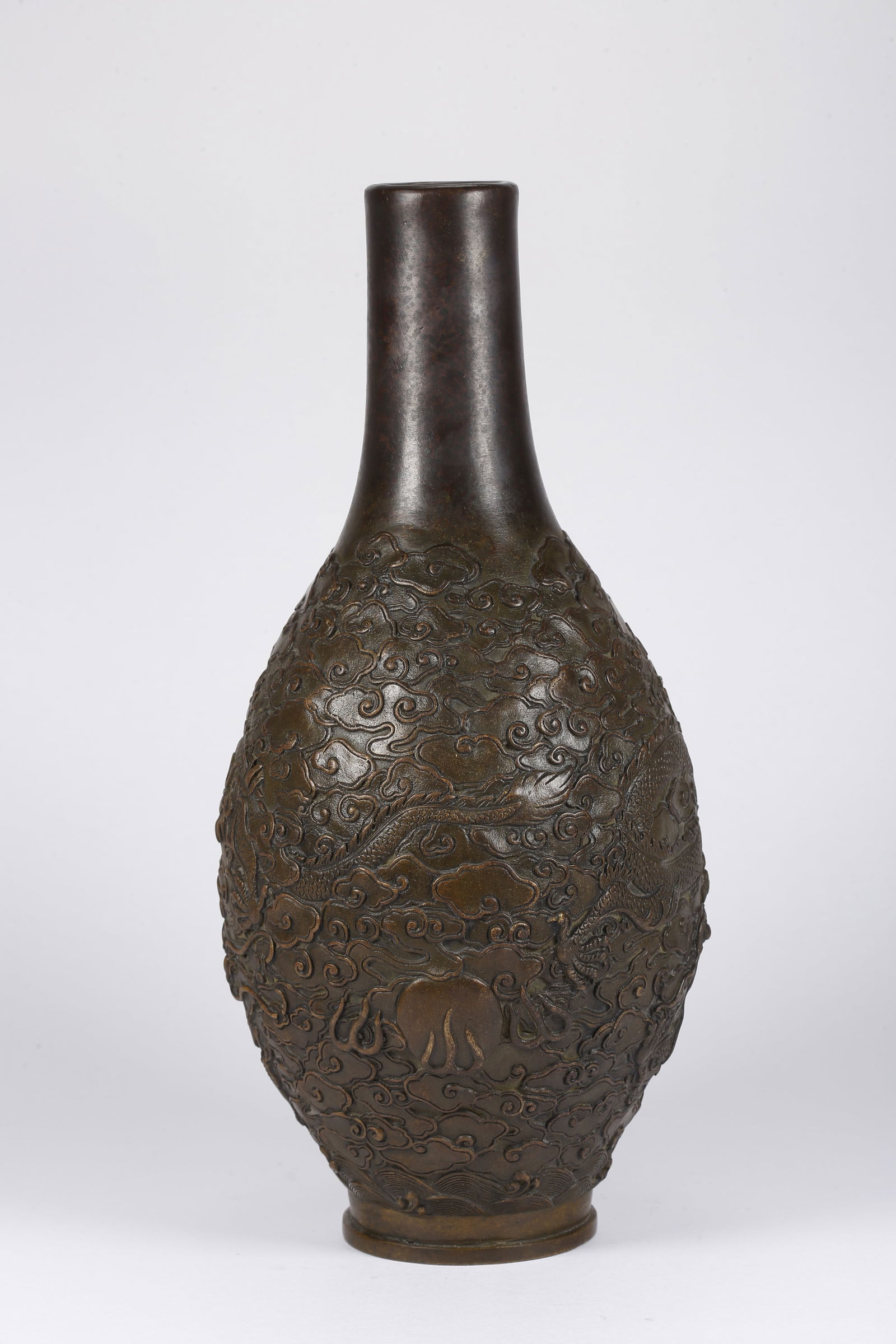 A BRONZE CLOUD AND DRAGON PATTERN APPRECIATION VASE - 7
