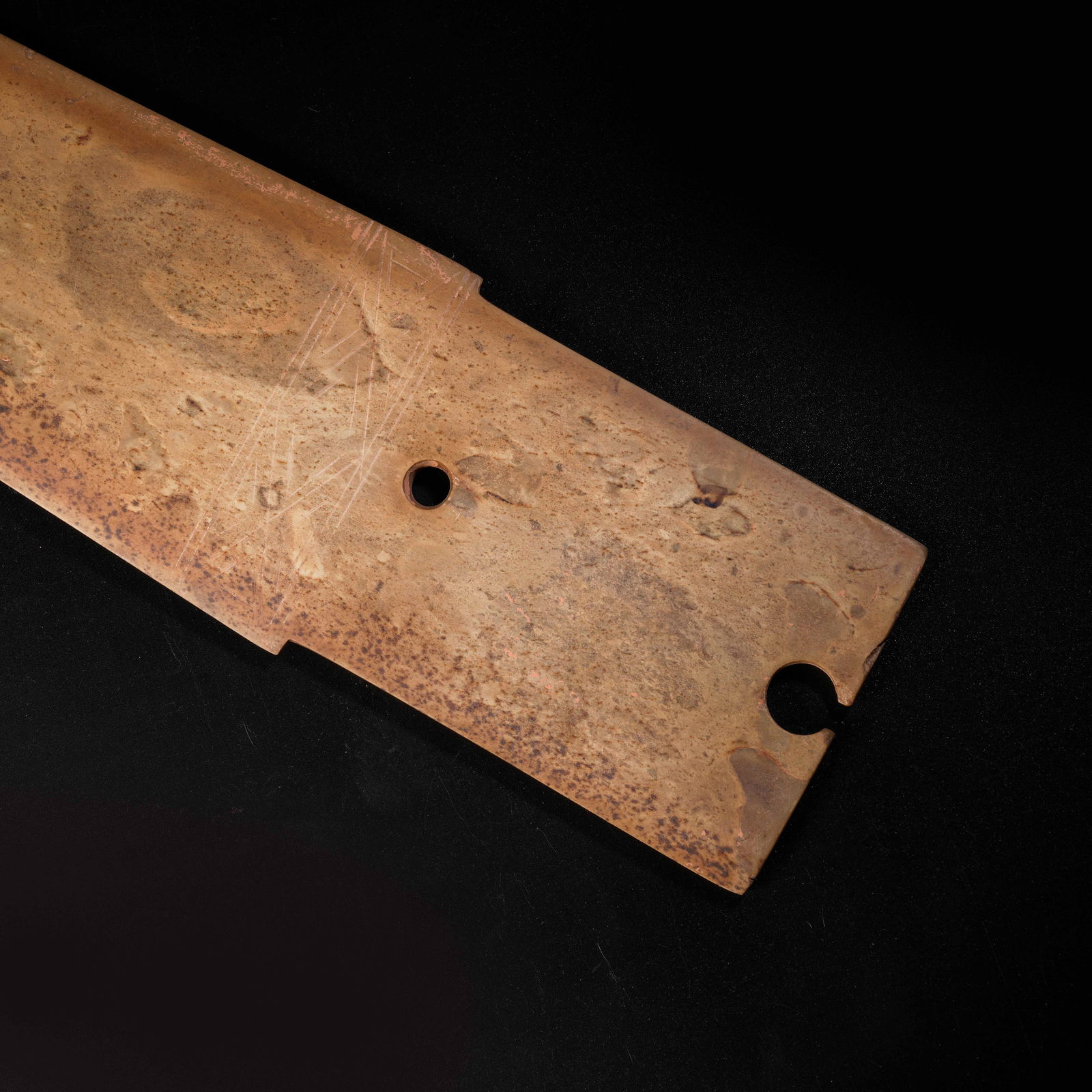 A ANCIENT JADE GE (DAGGER-AXE) - 2