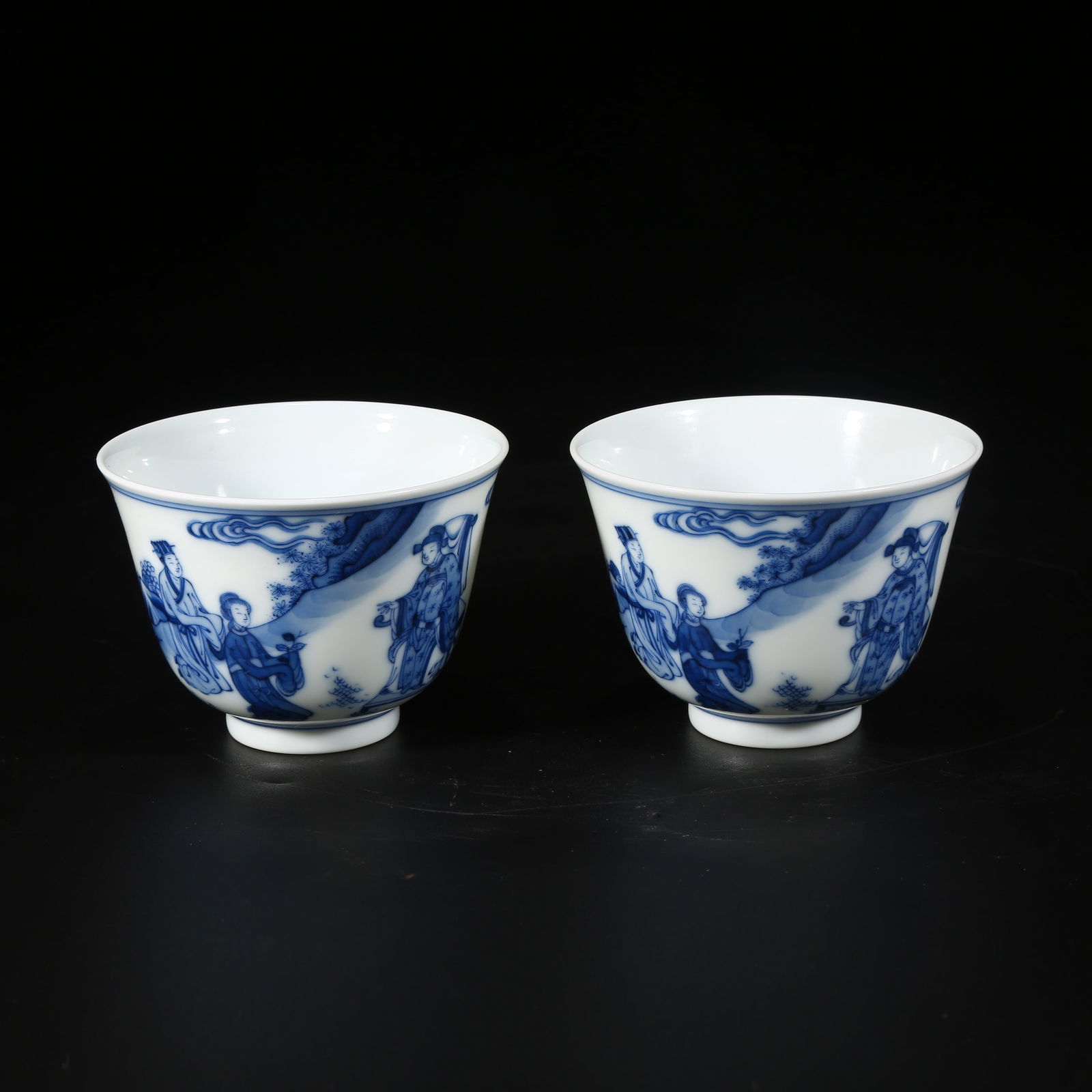 A SET OF BLUE-AND-WHITE CUPS WITH FIGURES AND STORY SCENES (1 of 10)