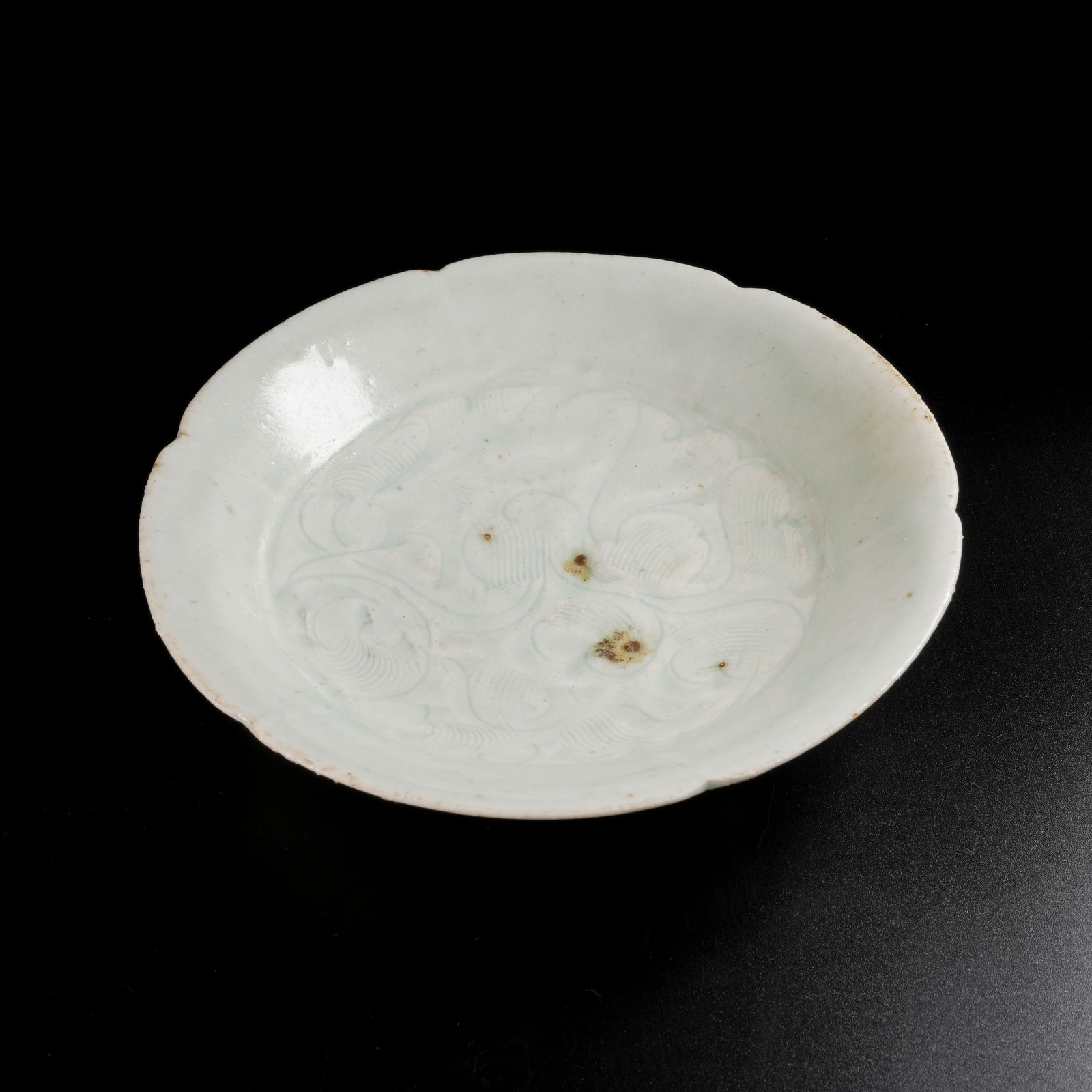 A QINGBAI GLAZED LOBED DISH (1 of 8)