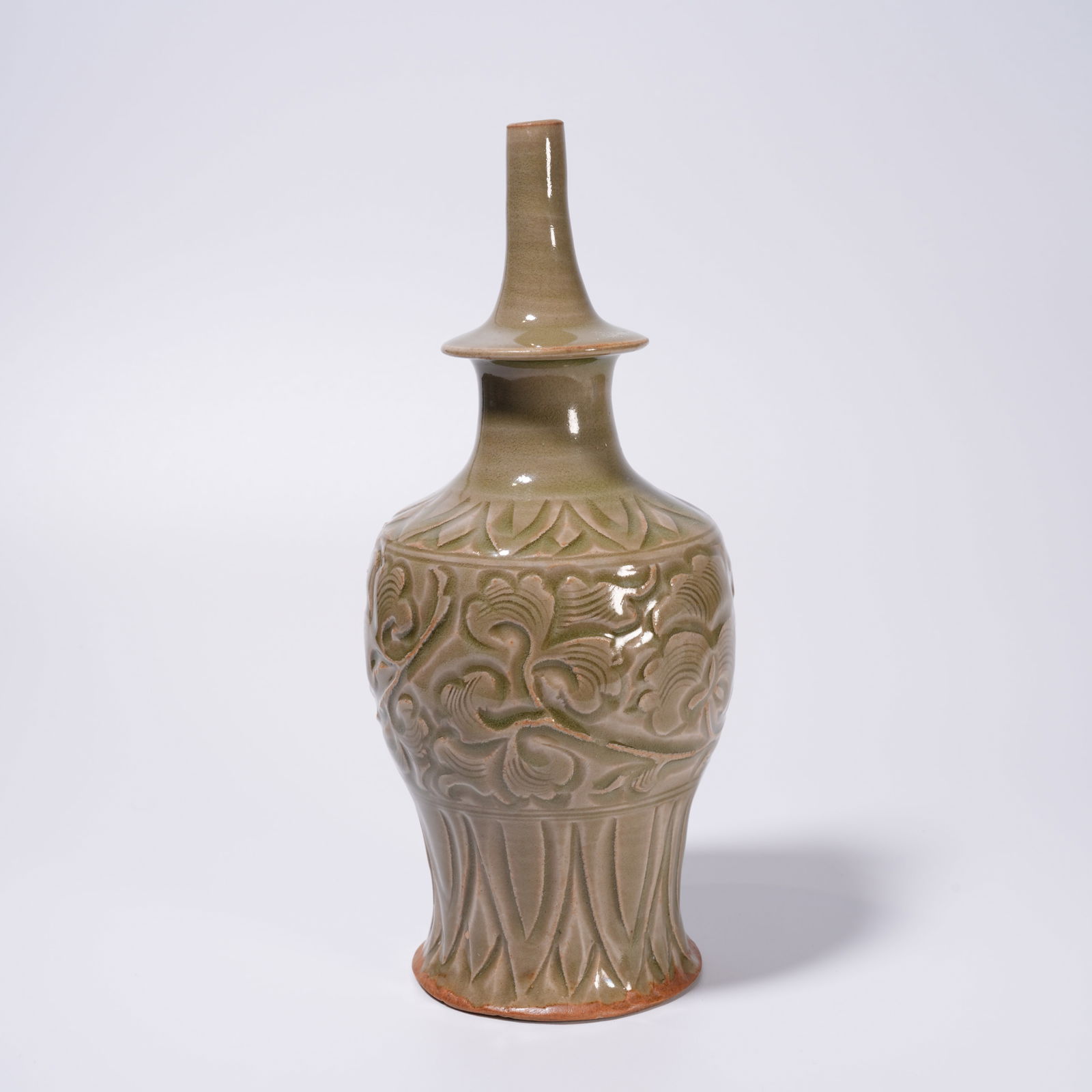 A YAOZHOU WARE CARVED JINGPING VASE (1 of 9)