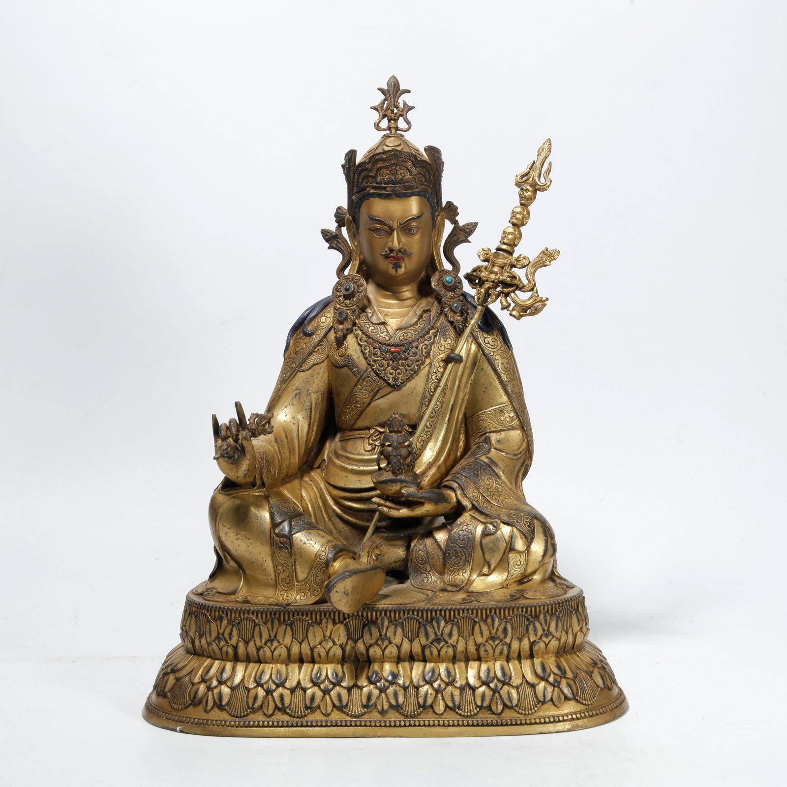 A GILT BRONZE PADMASAMBHAVA STATUE: Gilt Bronze Padmasambhava Statue