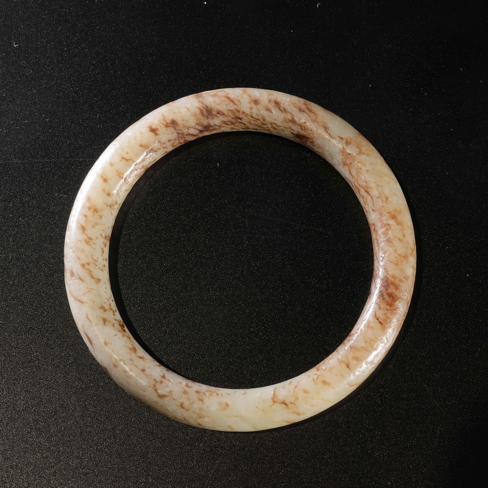 A HETIAN JADE BANGLE (1 of 9)