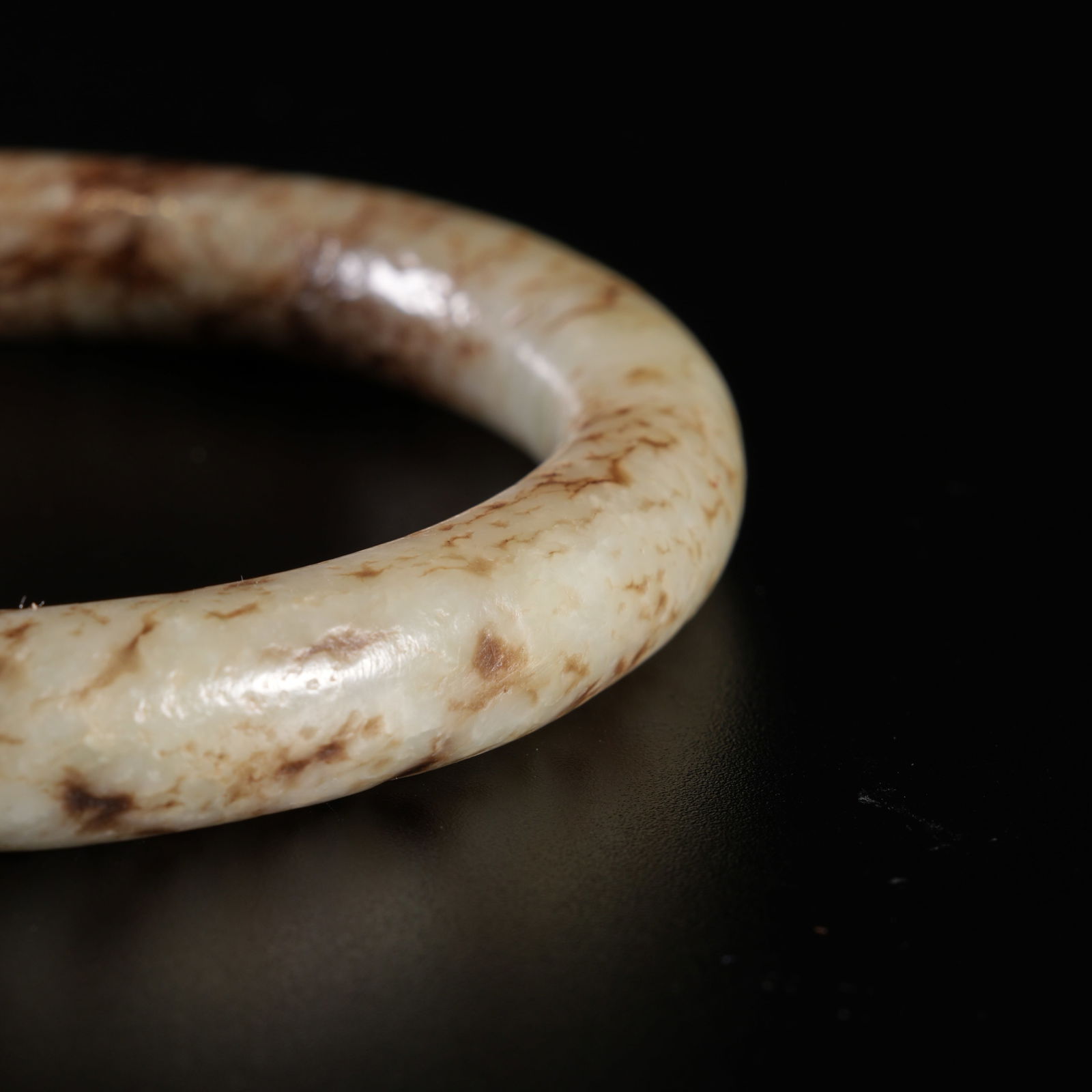 A HETIAN JADE BANGLE - 6