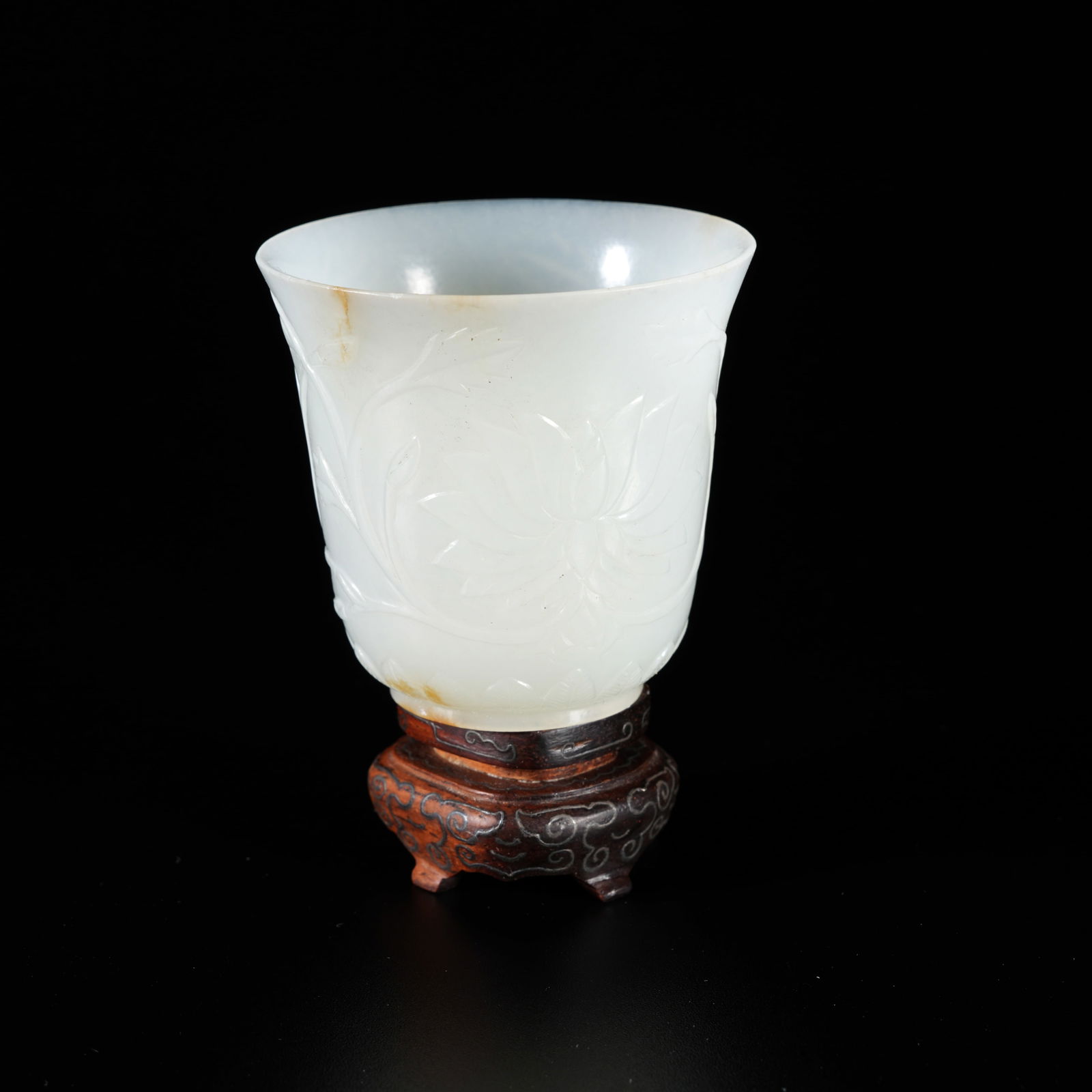 A HETIAN JADE CUP WITH CARVED INTERTWINED FLORAL MOTIF: Hetian Jade Cup with Carved Intertwined Floral Motif