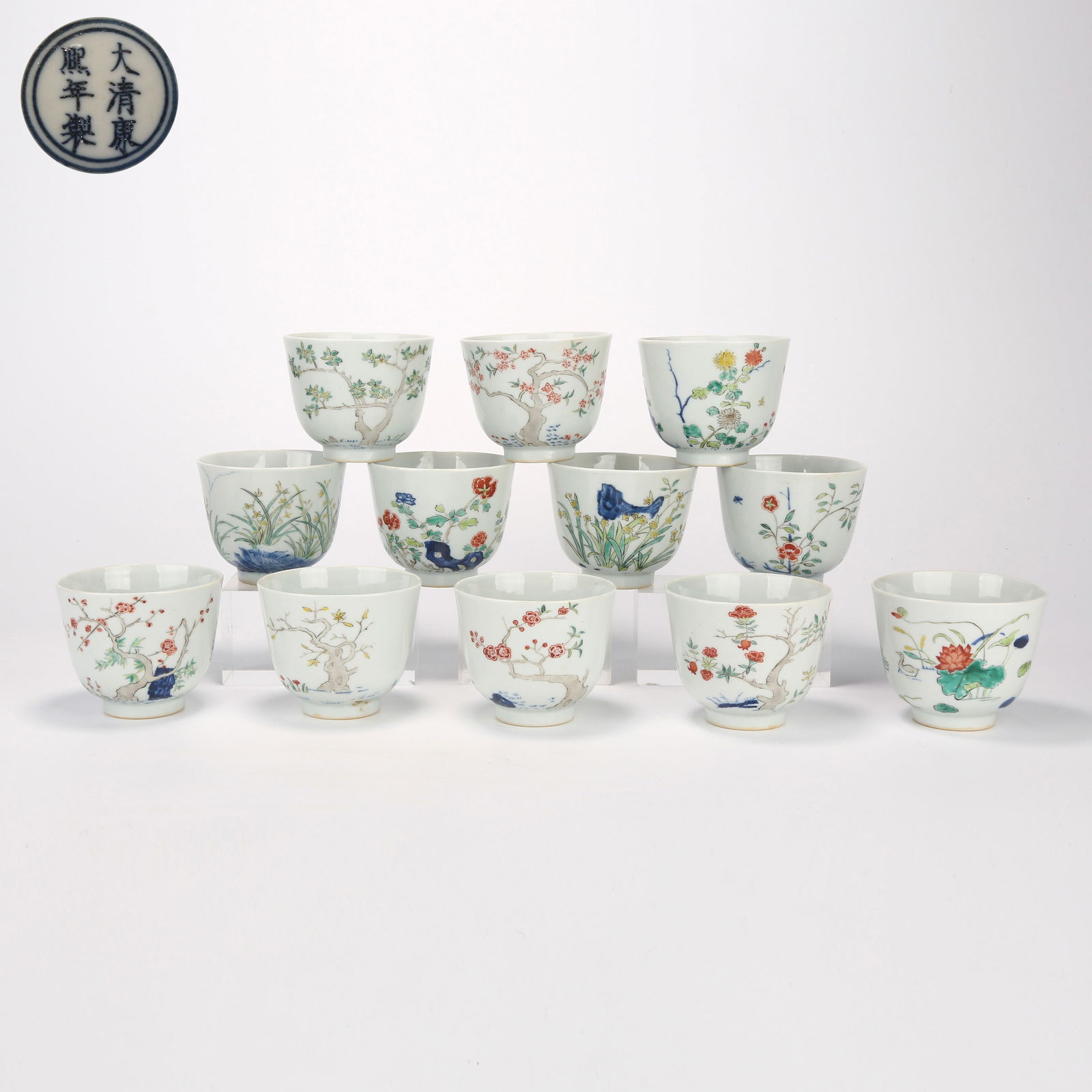 A SET OF WUCAI "TWELVE FLOWER GODS" CUPS (1 of 14)