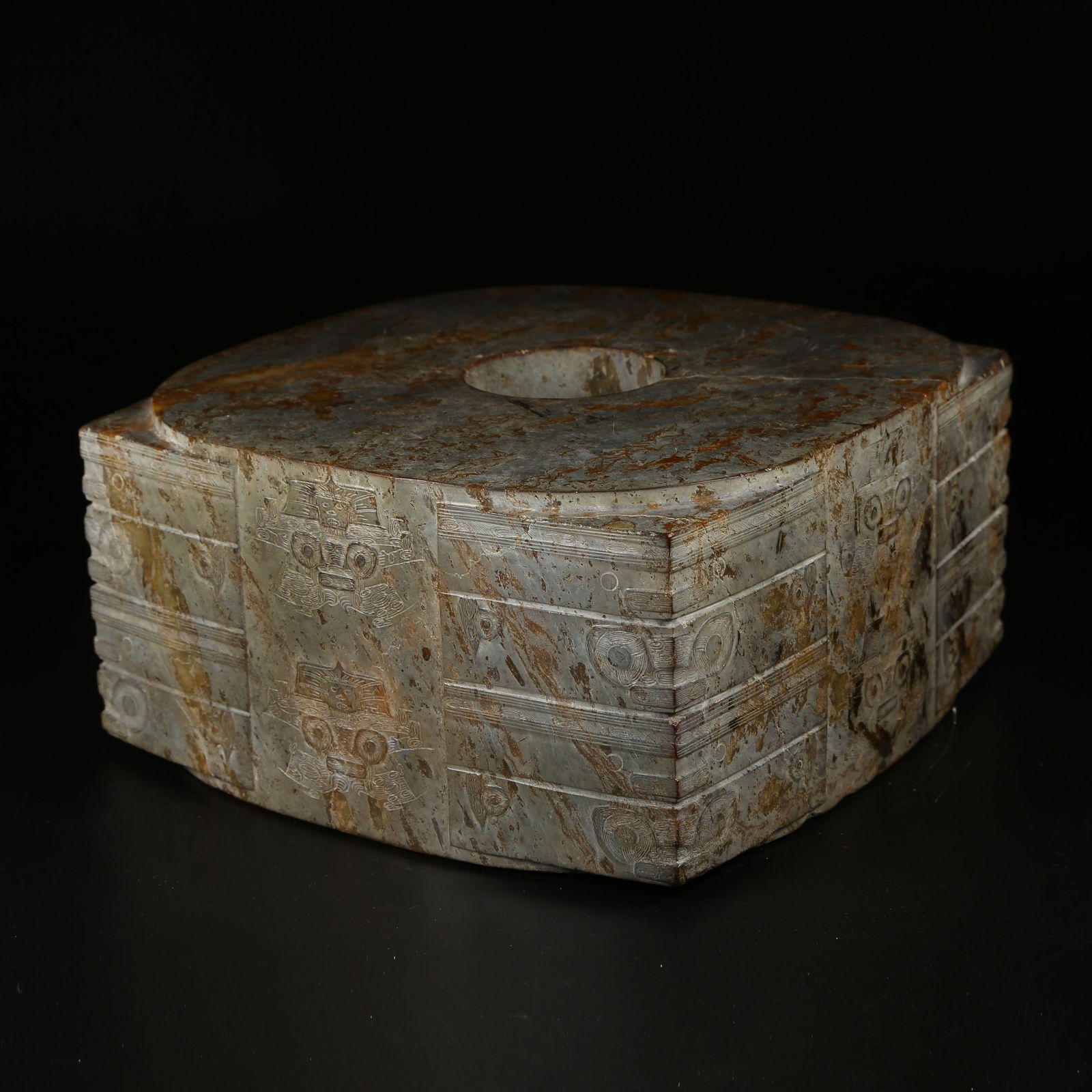 A ANCIENT JADE LIANGZHU CULTURE ANTHROPOMORPHIC FACE CONG: Ancient Jade Liangzhu Culture Anthropomorphic Face Cong