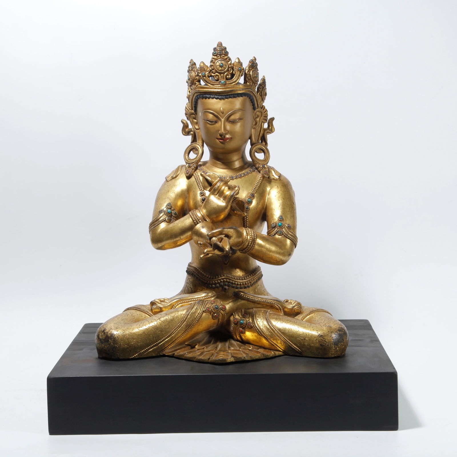 A GILT BRONZE VAJRADHARA STATUE: Gilt Bronze Vajradhara Statue