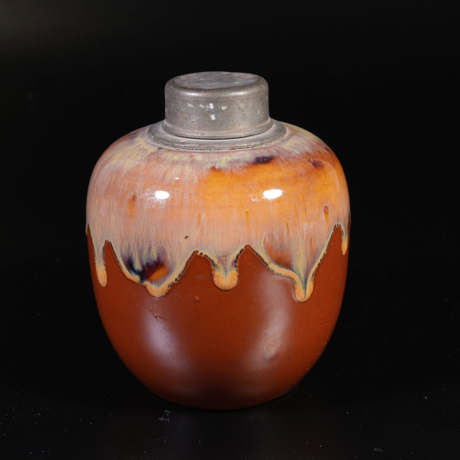 A OLD-KILN COVERED JAR (1 of 9)