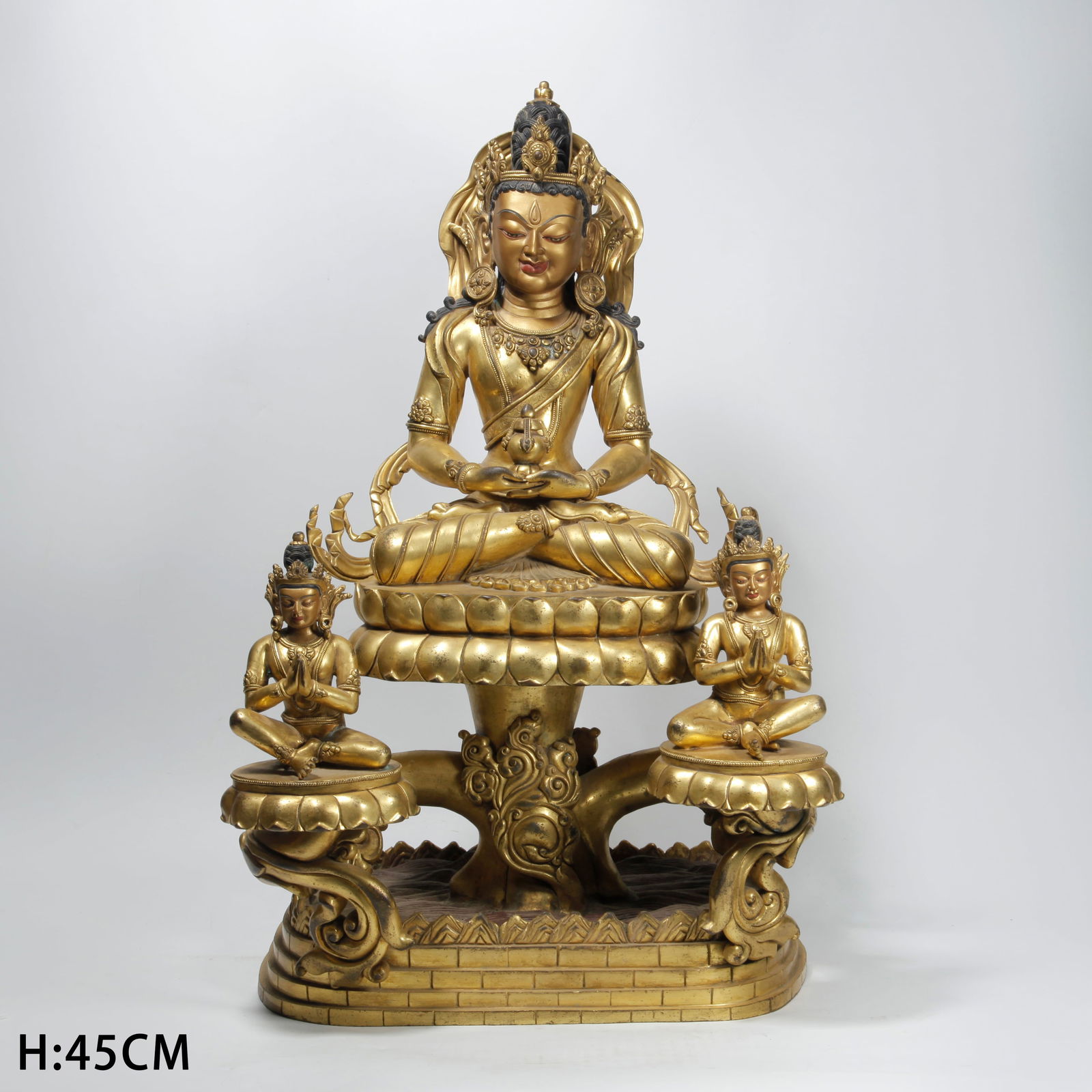 A GILT BRONZE MEDICINE BUDDHA STATUE: Gilt Bronze Medicine Buddha Statue