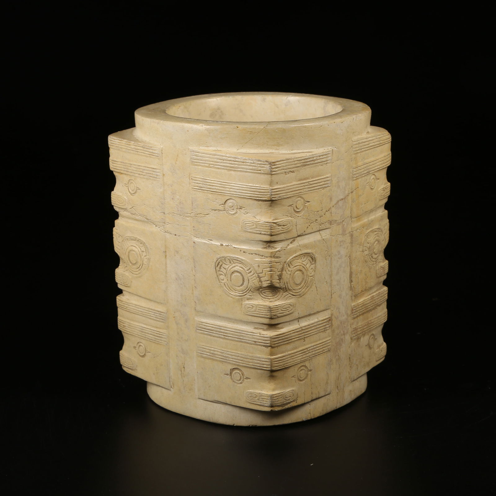 A ANCIENT JADE LIANGZHU CULTURE ANTHROPOMORPHIC FACE CONG: Ancient Jade Liangzhu Culture Anthropomorphic Face Cong