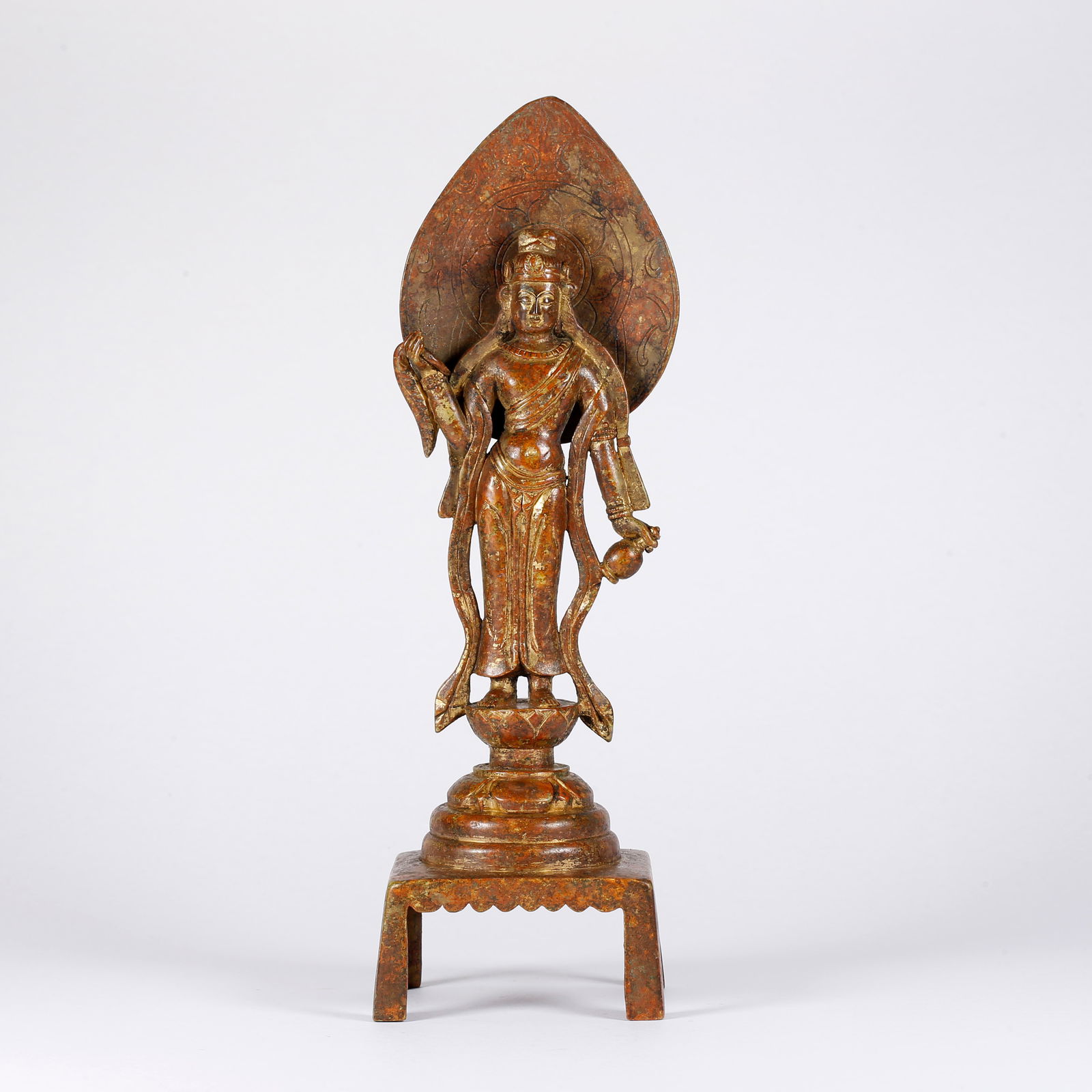 A GILT BRONZE VASE BODHISATTVA STATUE: Gilt Bronze Vase Bodhisattva Statue