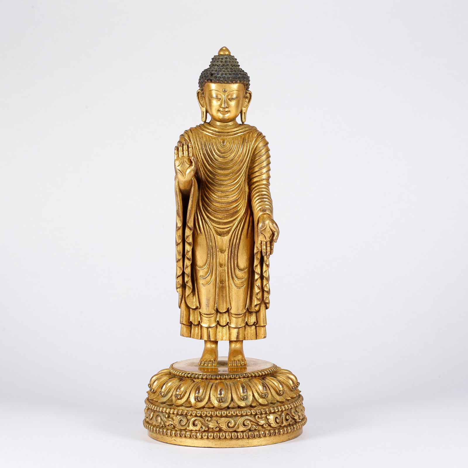 A GILT BRONZE SANDALWOOD BUDDHA STATUE: Gilt Bronze Sandalwood Buddha Statue