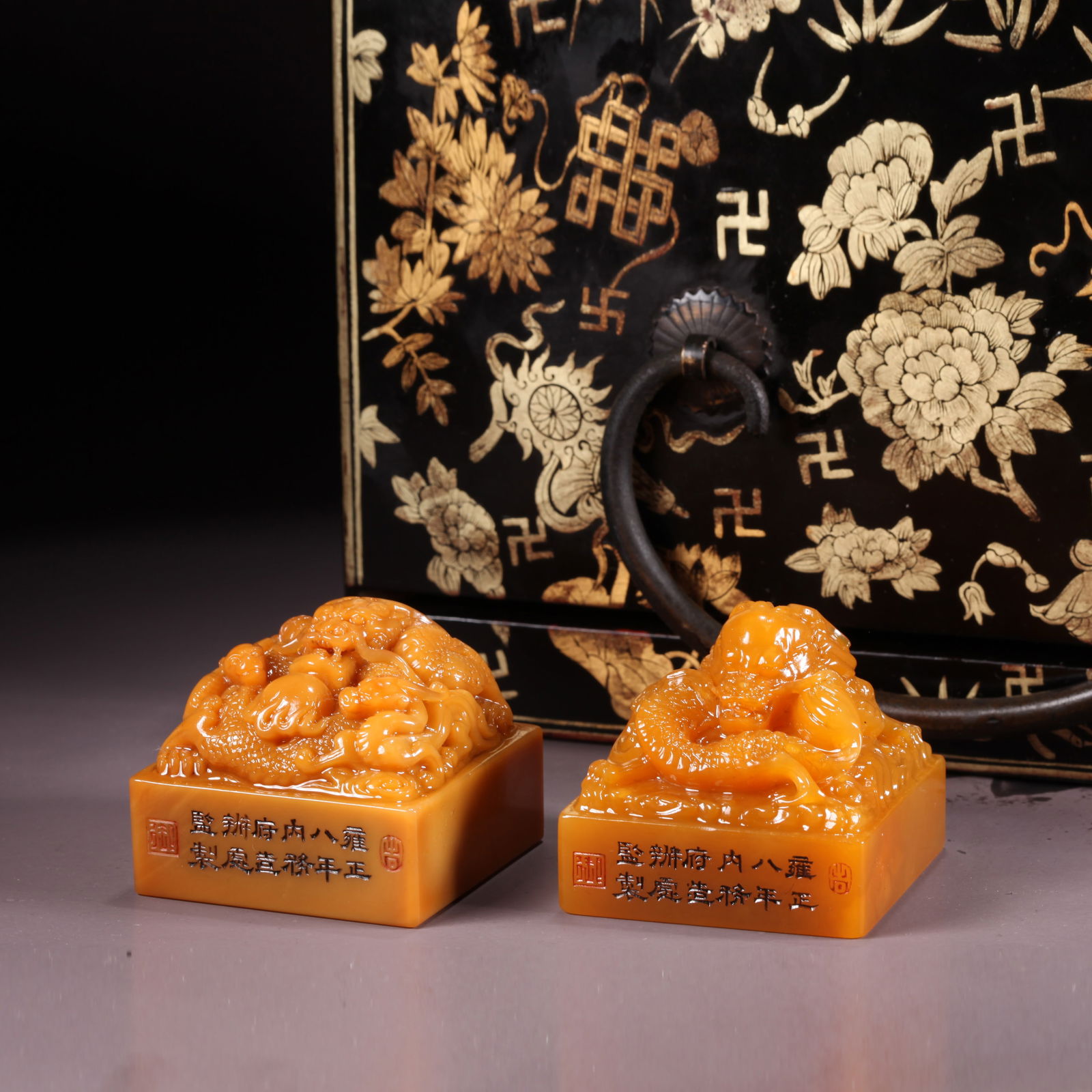 A SHOUSHAN TIANHUANG STONE SEAL WITH DRAGON HANDLE (SET): Shoushan Tianhuang Stone Seal with Dragon Handle (Set)