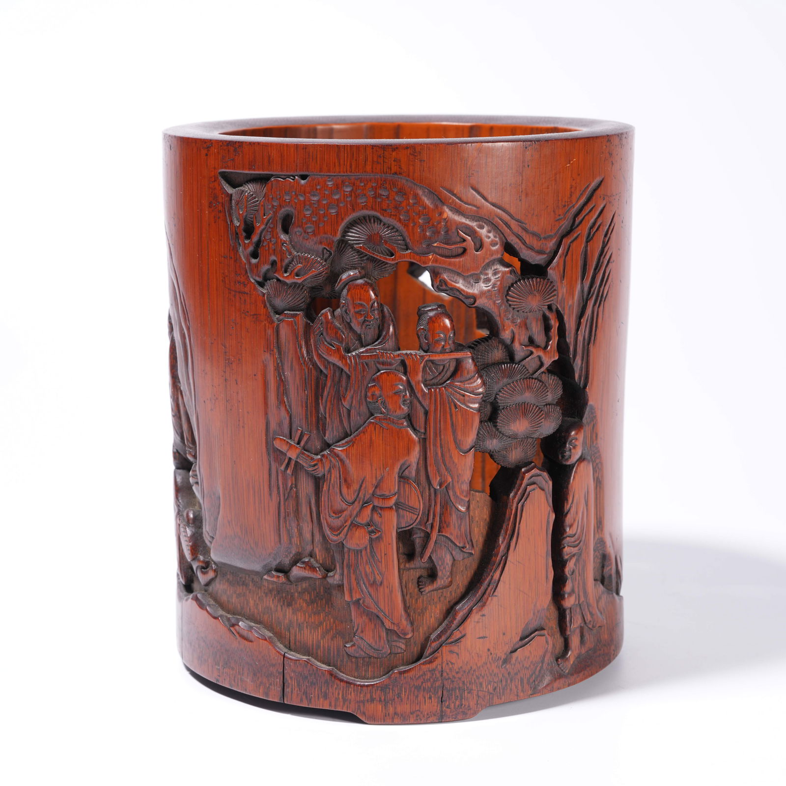 A BAMBOO ROOT CARVING OPENWORK FIGURE-PATTERN BRUSH HOLDER: Bamboo Root Carving Openwork Figure-Pattern Brush Holder