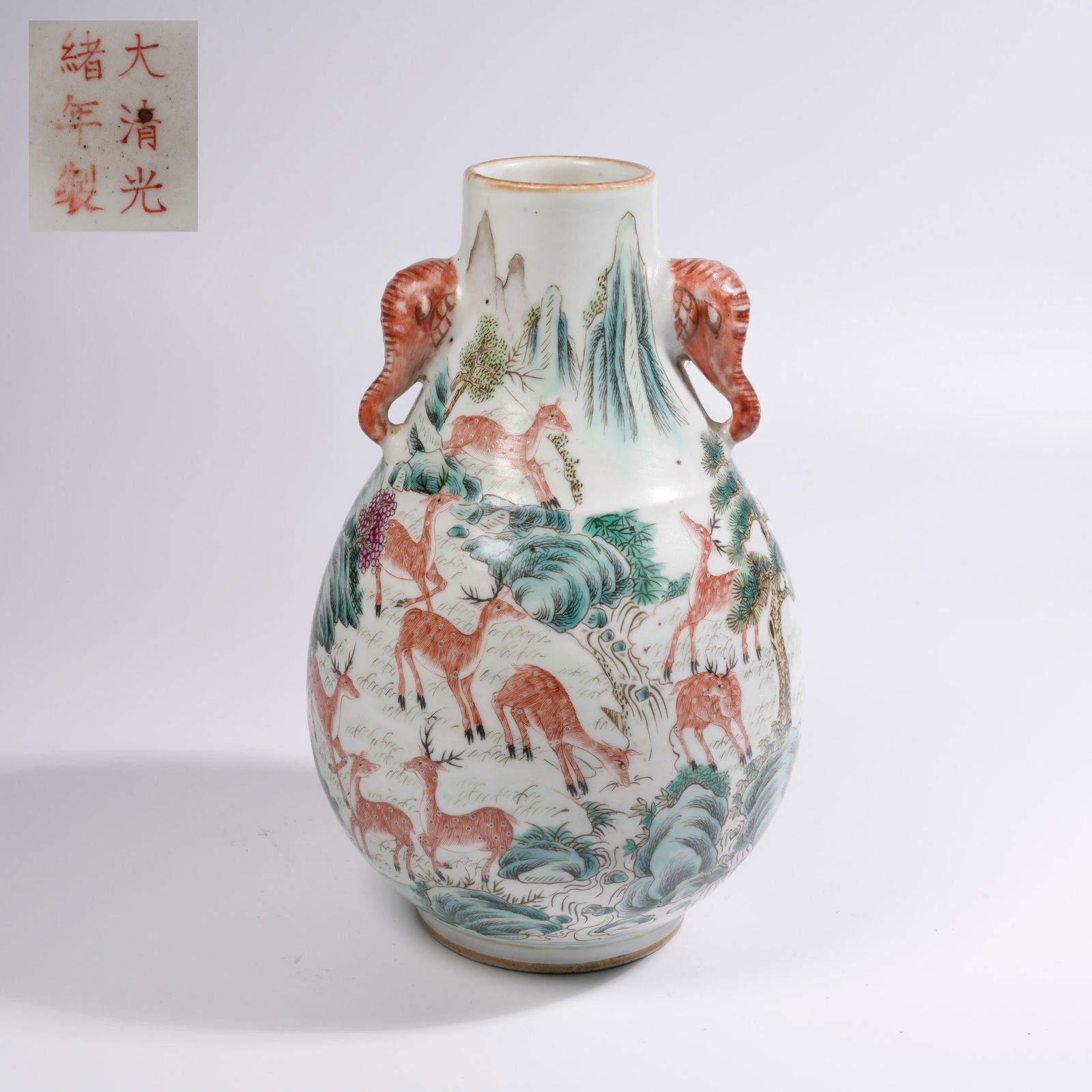 A WUCAI ELEPHANT-HAND ZUN VASE WITH A HUNDRED DEER MOTIFS (1 of 10)