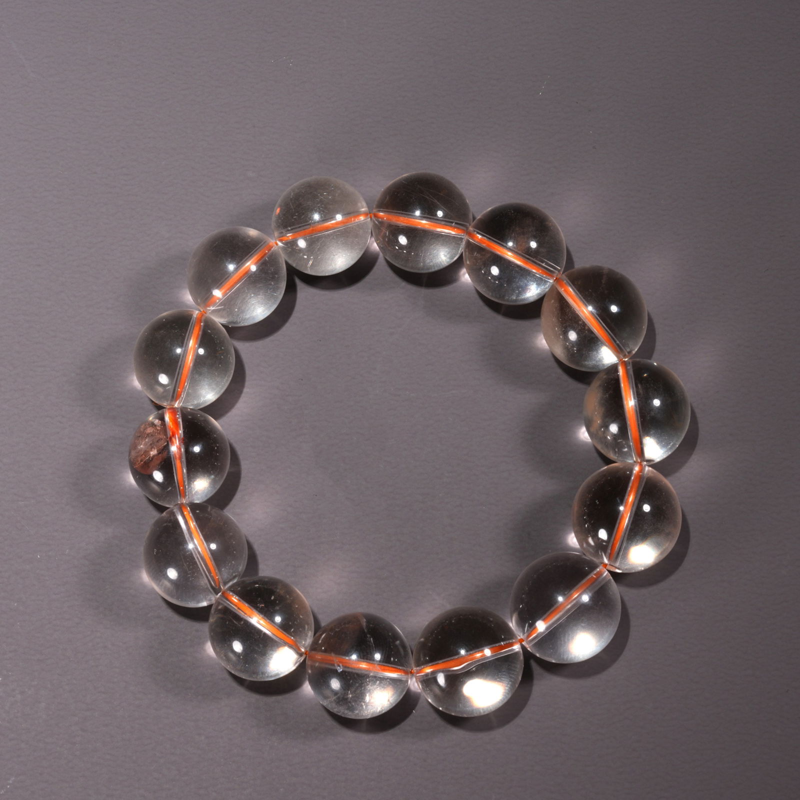 A CRYSTAL CARVED BRACELET: Crystal Carved Bracelet