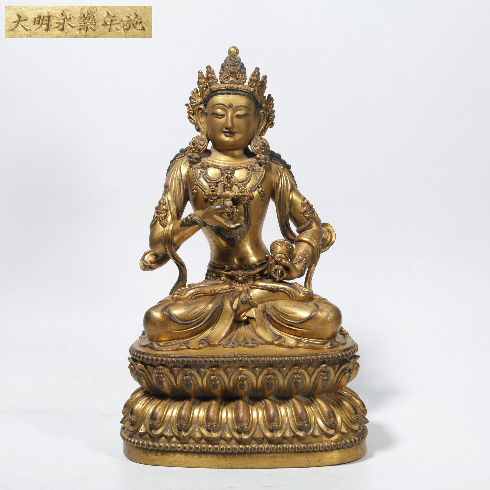 A GILT BRONZE VAJRA STATUE: Gilt Bronze Vajra Statue