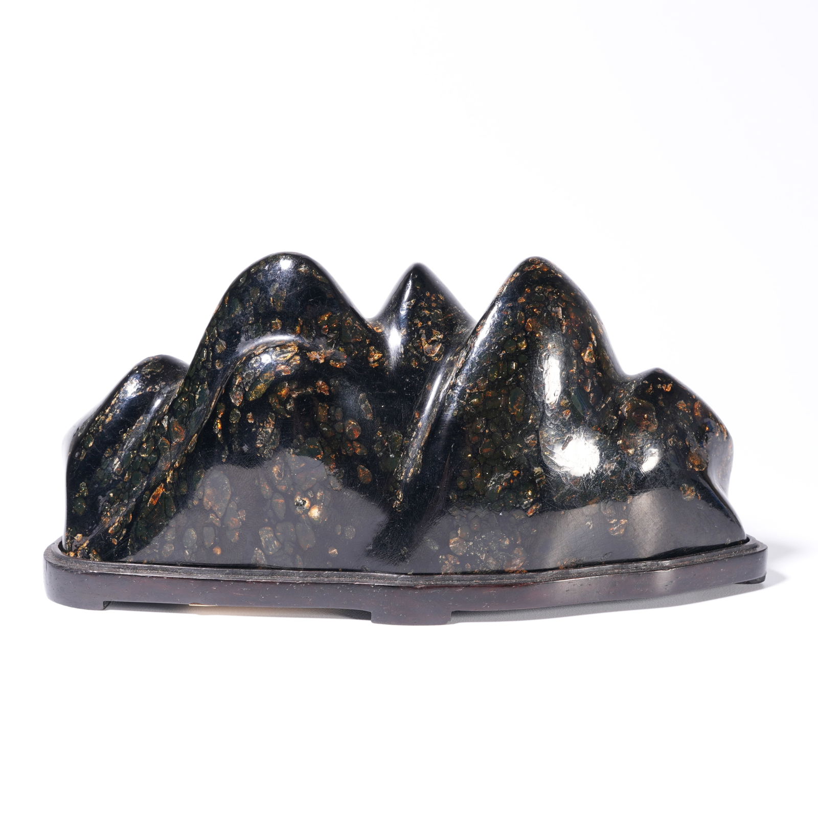 A AMBER CARVED LANDSCAPE (SHAN ZI) DISPLAY PIECE: Amber carved landscape (shan zi) display piece