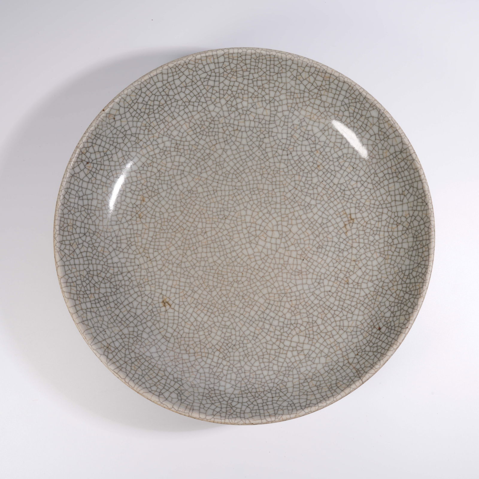 A LARGE GE WARE DISH (1 of 7)